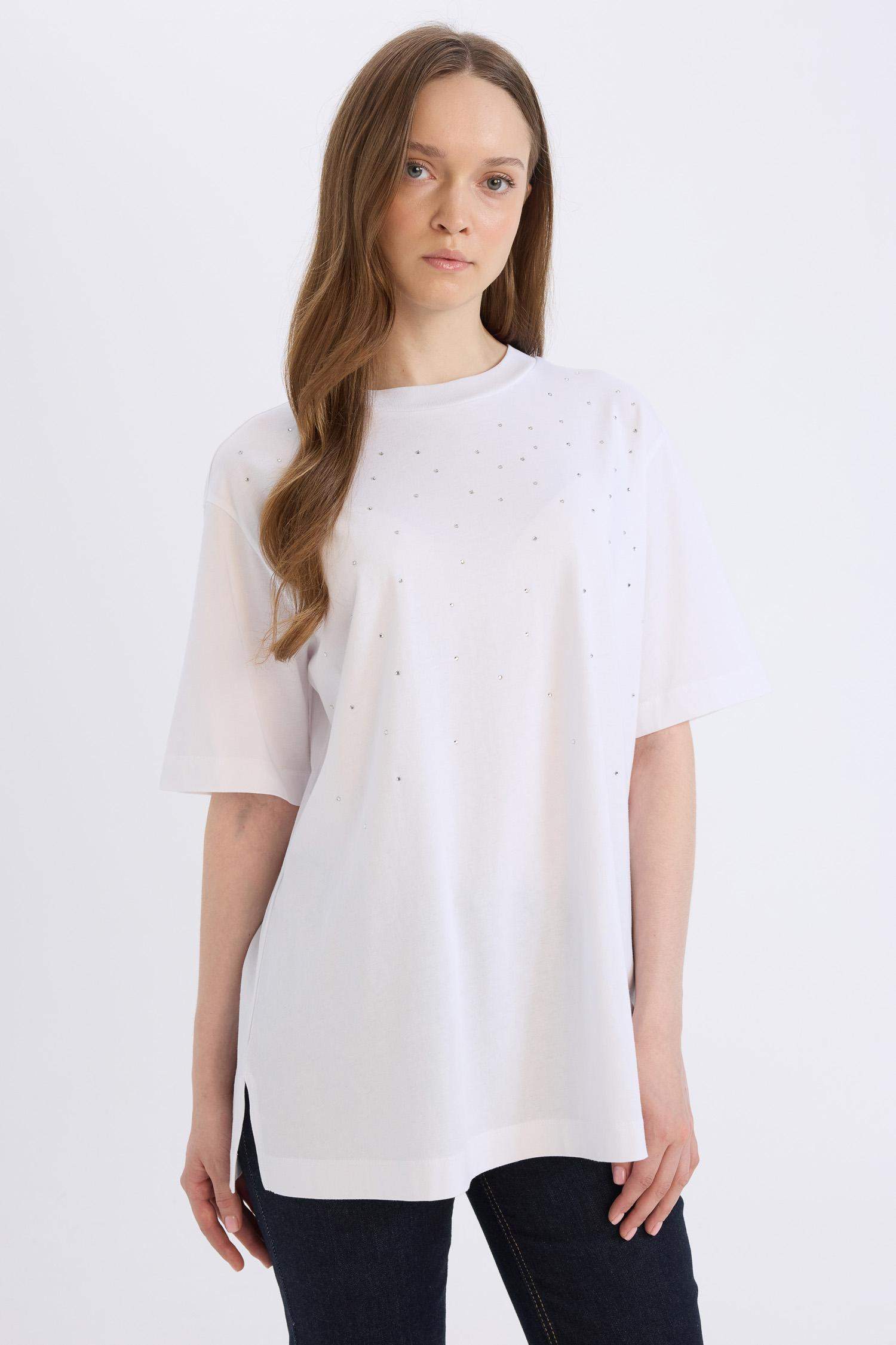 Regular Fit Bisiklet Yaka Basic Düz Kısa Kollu Beyaz Tişört Tunik