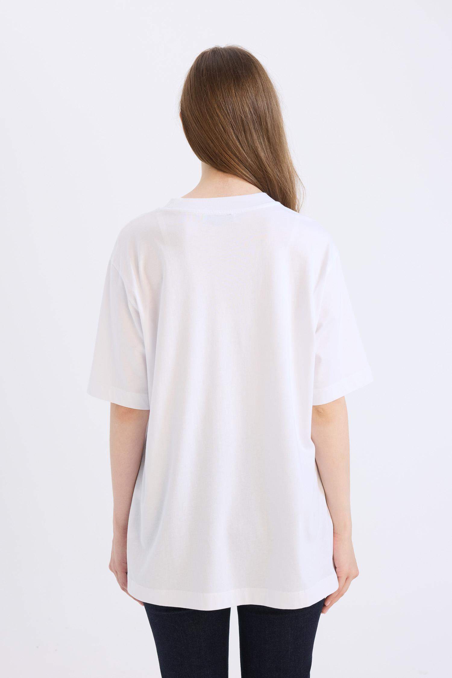 Regular Fit Bisiklet Yaka Basic Düz Kısa Kollu Beyaz Tişört Tunik