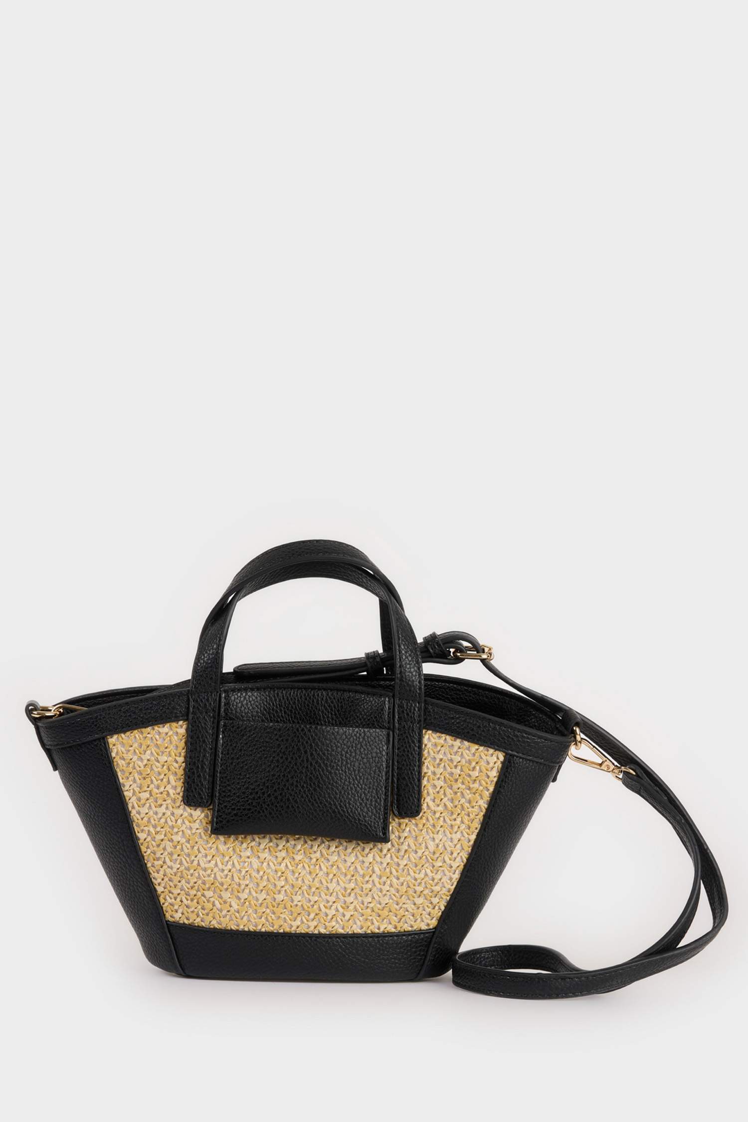 Woman Straw Shoulder Bag