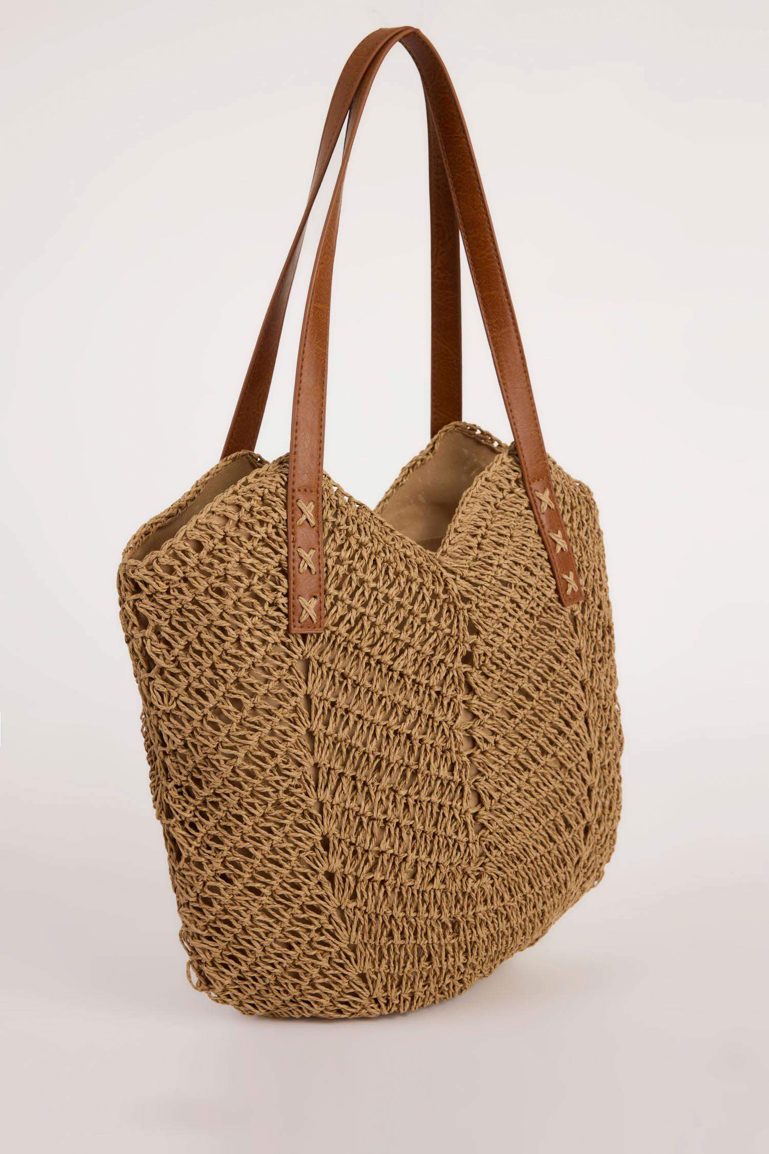 Woman Straw Shoulder Bag