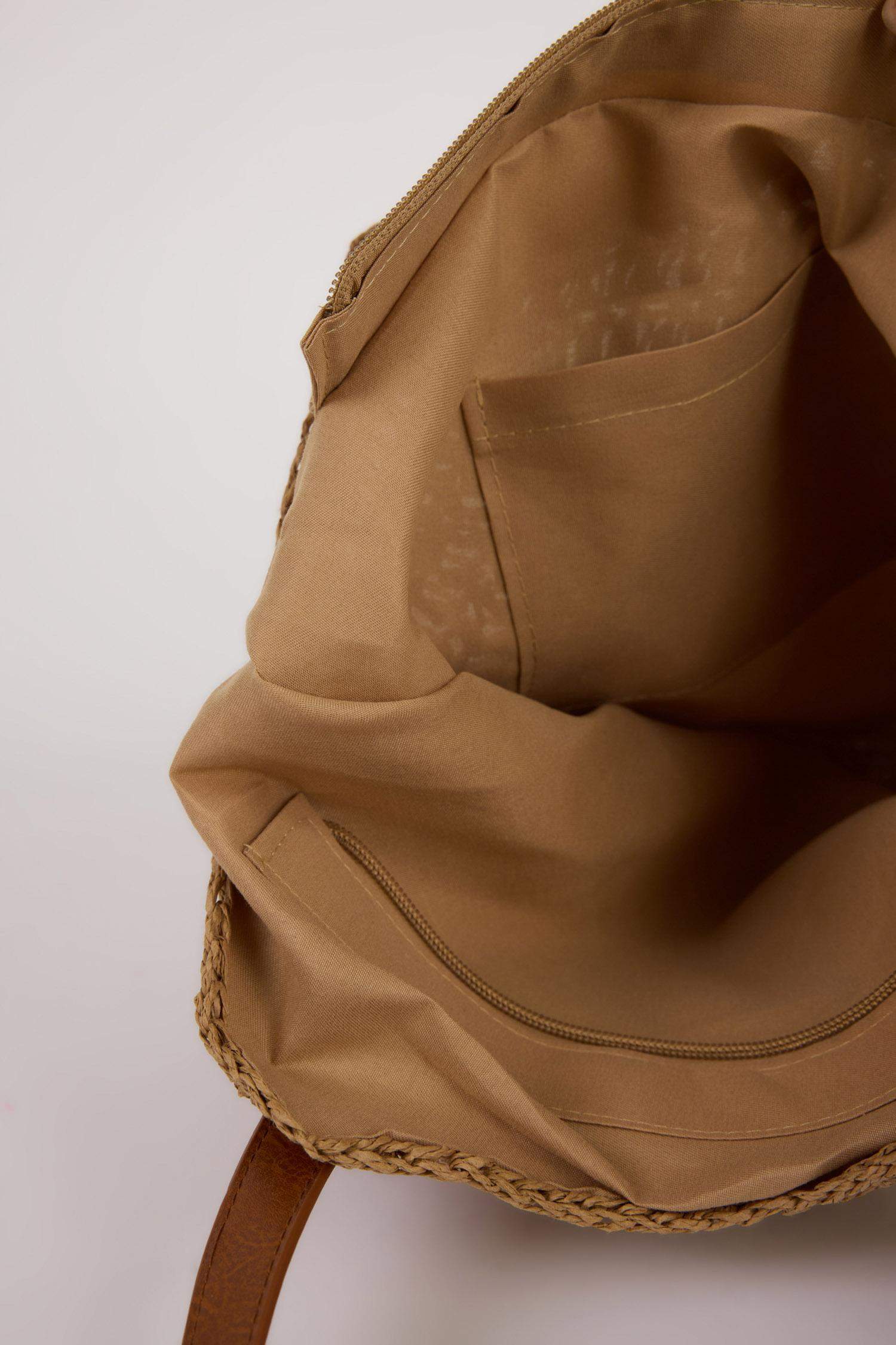 Woman Straw Shoulder Bag