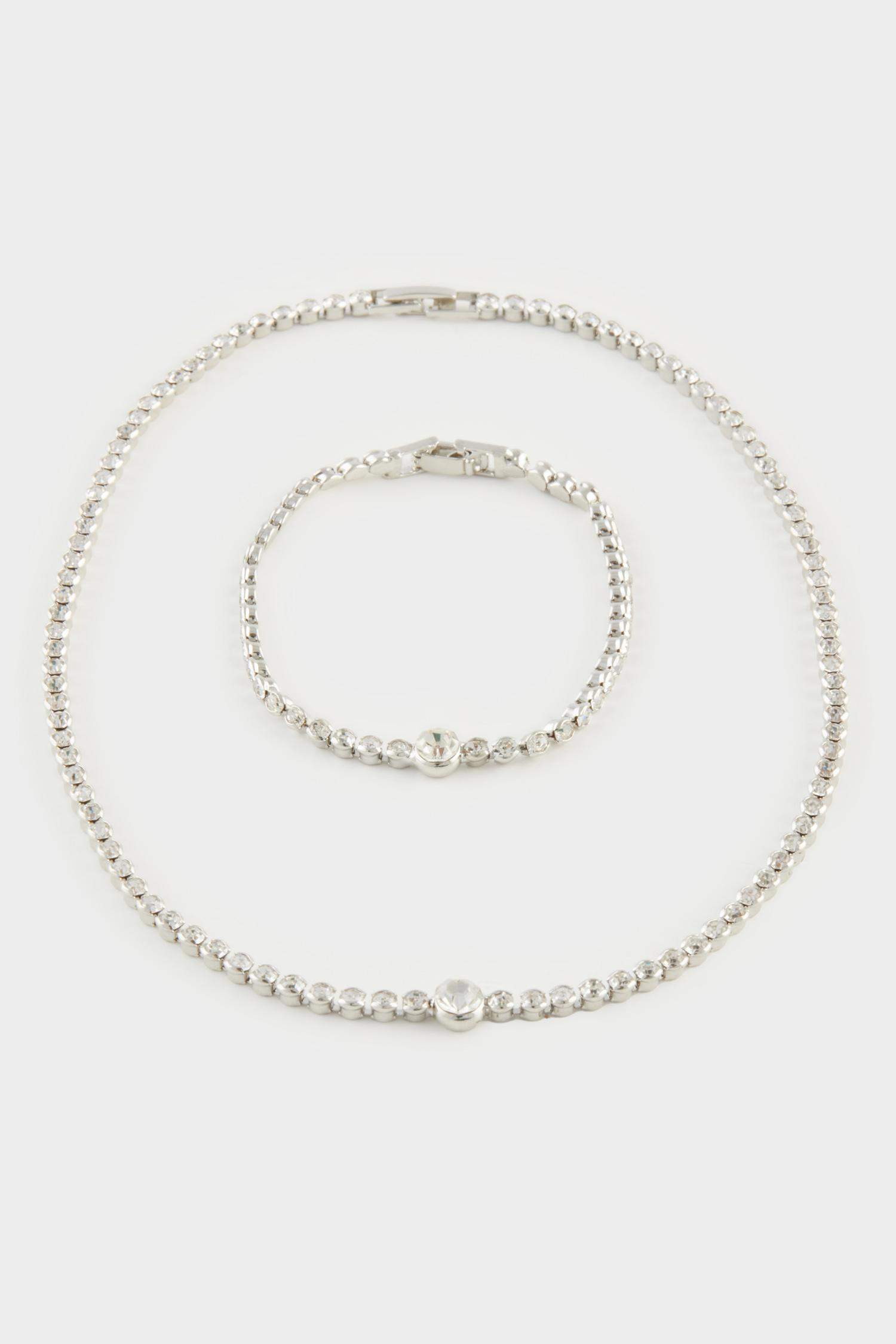 سيت اسورة وقلادة فضي