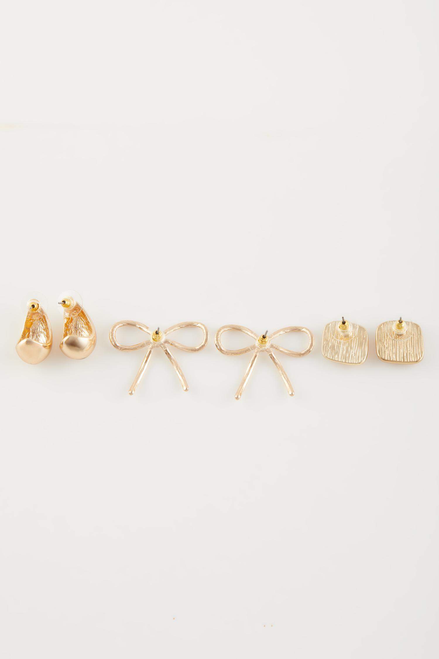 Әйелдерге 3 сырға