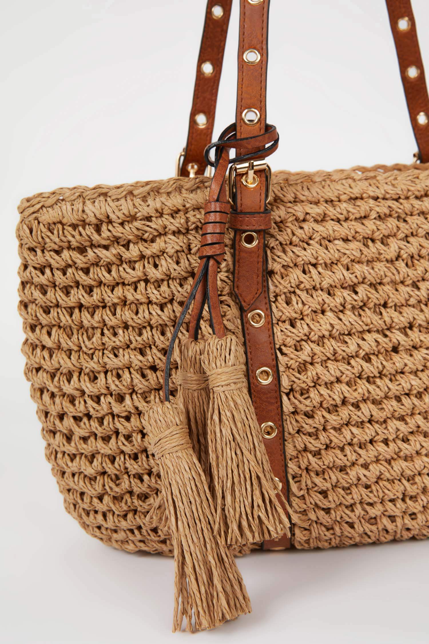 Woman Straw Shoulder Bag