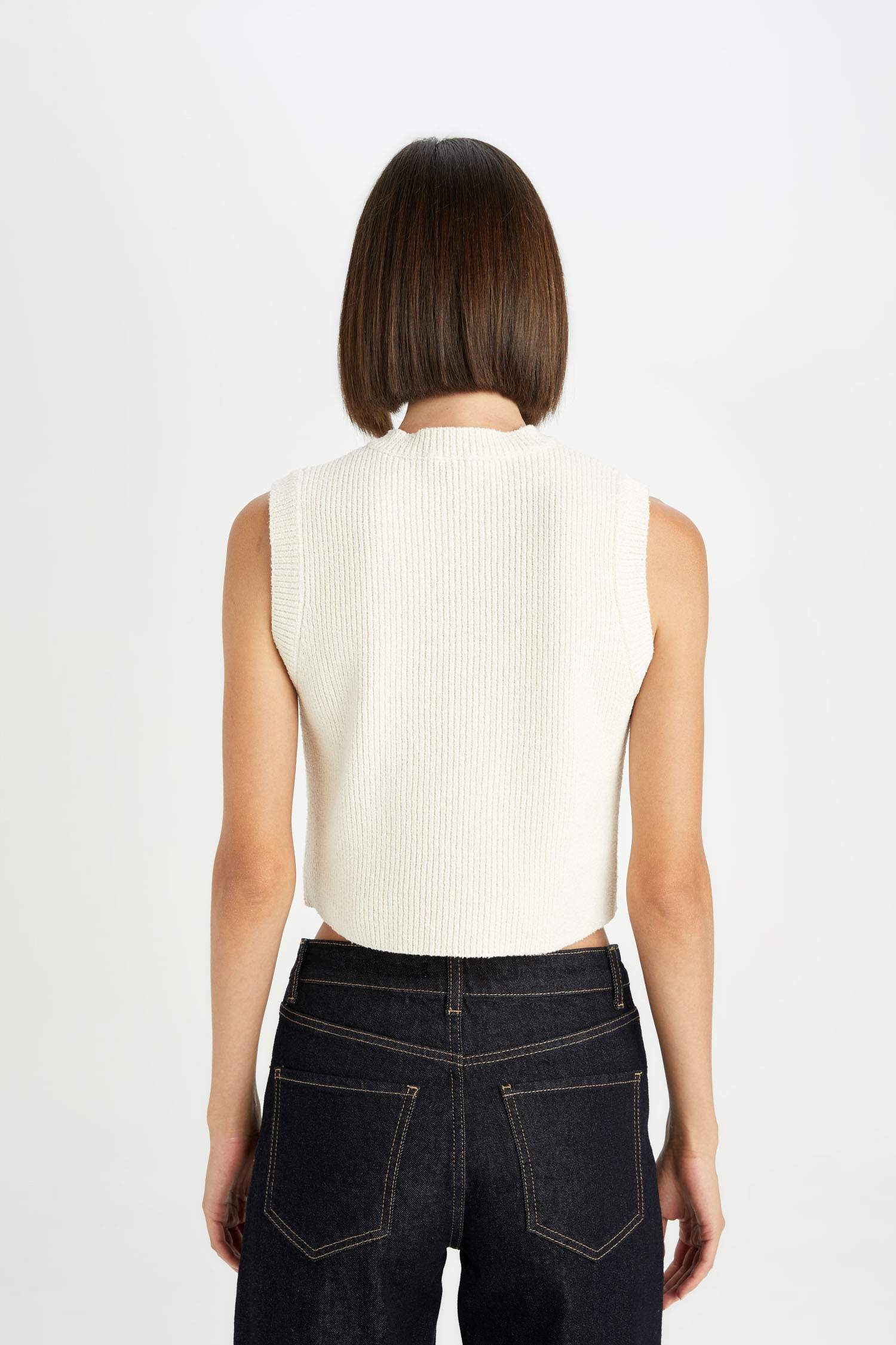 Regular Fit Crop Düğmeli Klasik Triko Yelek