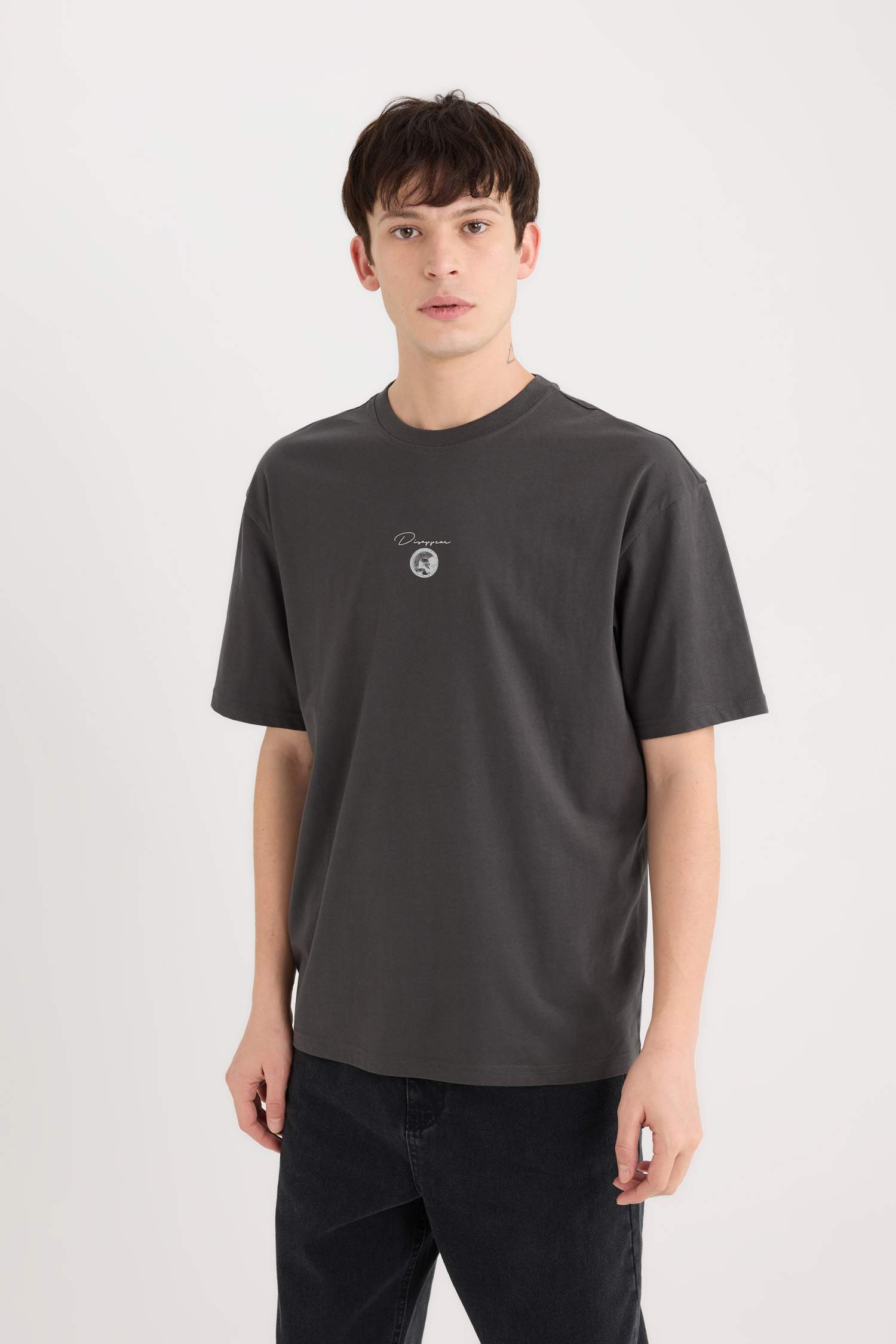 T-shirt boxy en coton imprimé au dos à manches courtes et col rond