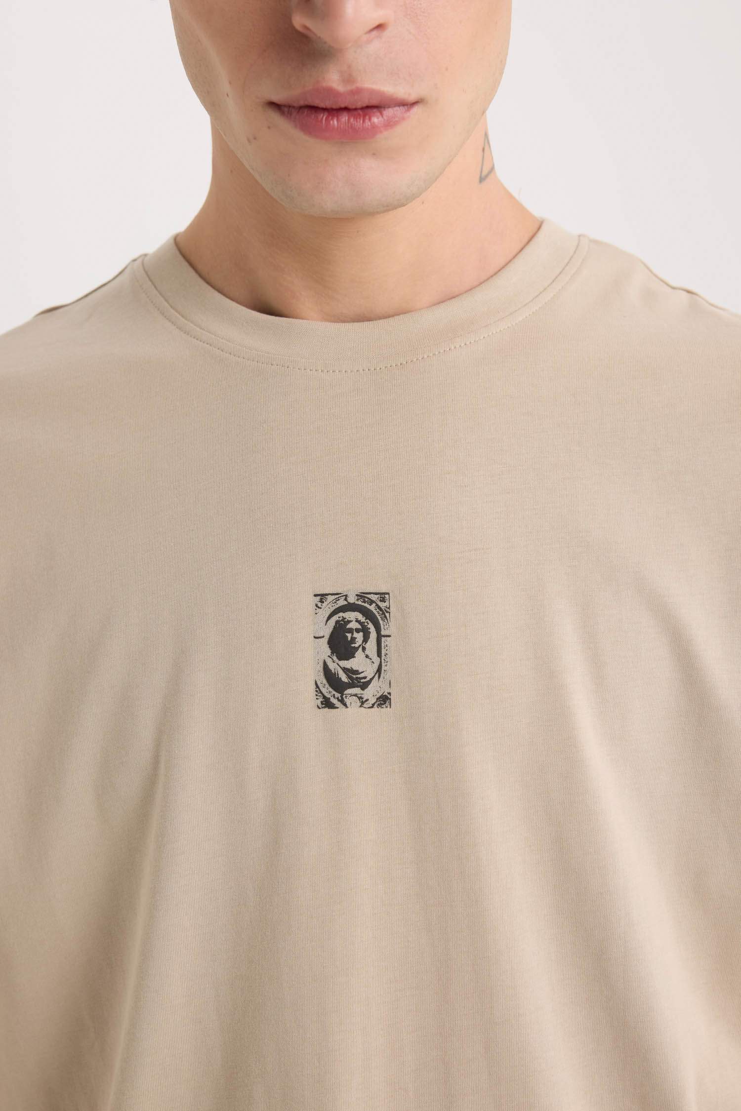 Boxy Fit Crew Neck Back Printed T-Shirt