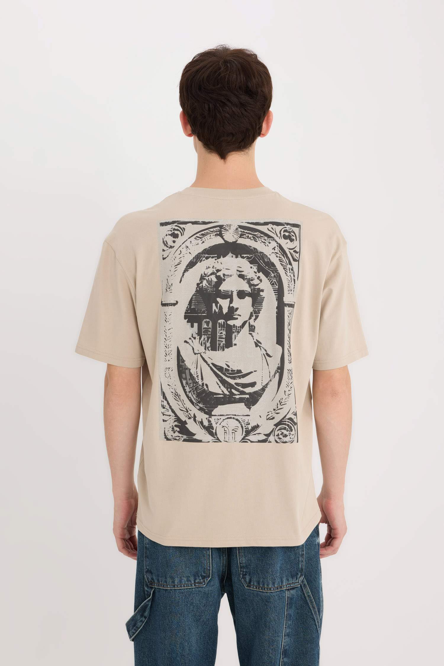 Boxy Fit Crew Neck Back Printed T-Shirt