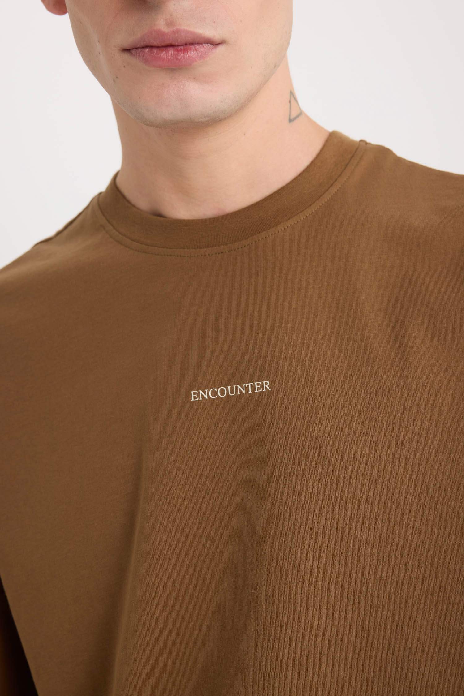 Boxy Fit Crew Neck Back Printed T-Shirt