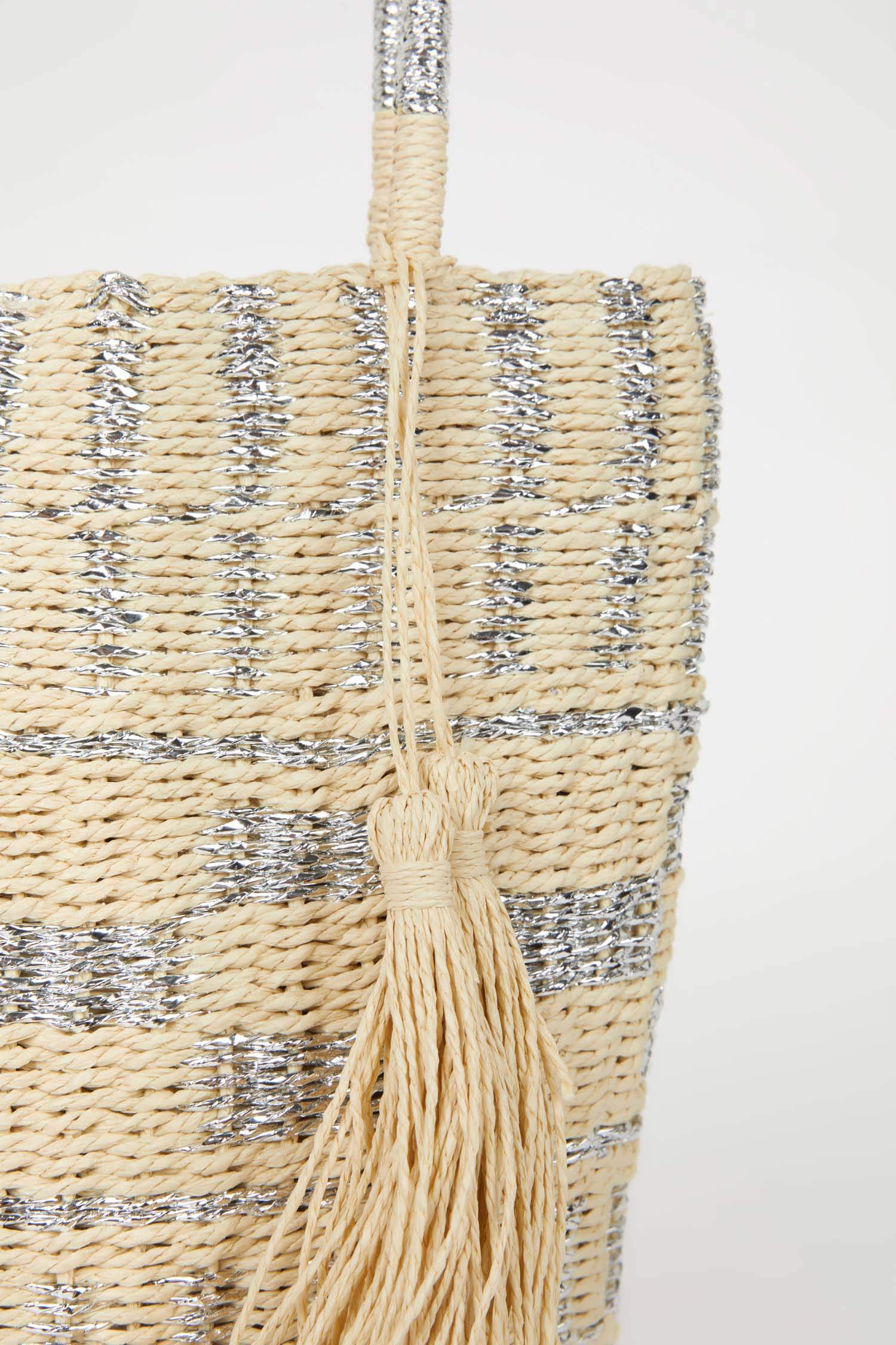 شنطة كتف حريمي قش