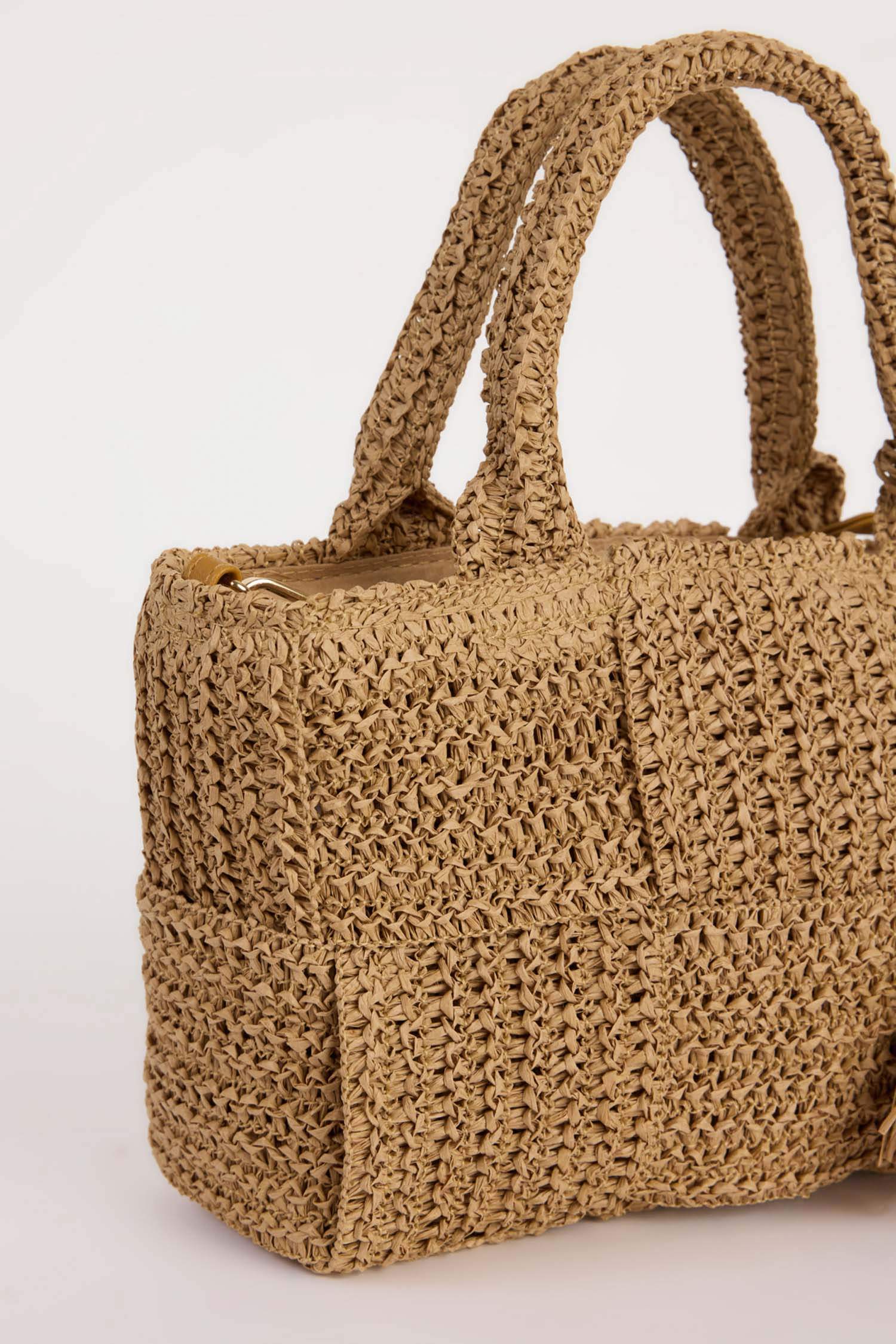 Woman Straw Shoulder Bag