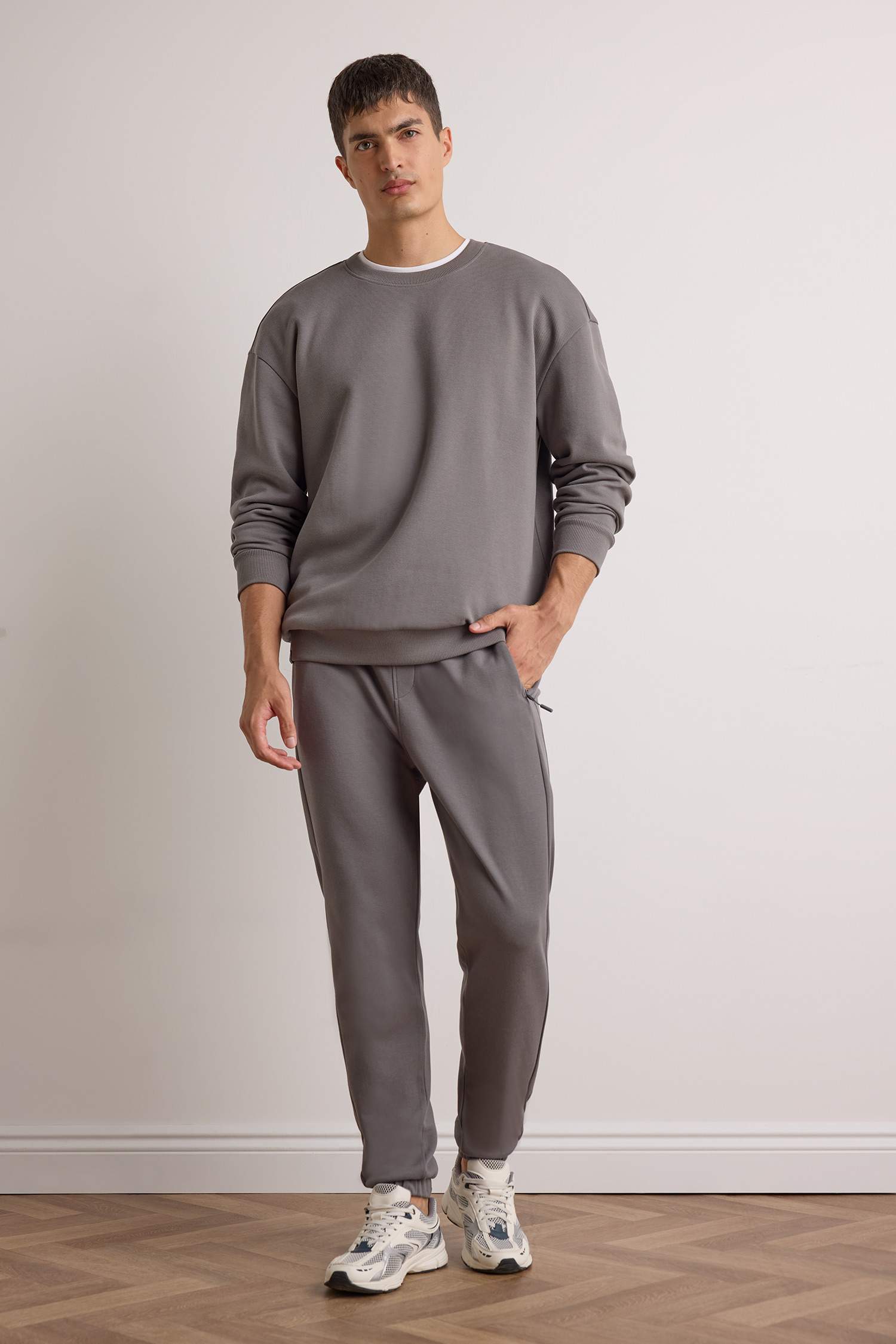 	Boxy Fit Bisiklet Yaka Basic Düz Pike Sweatshirt
