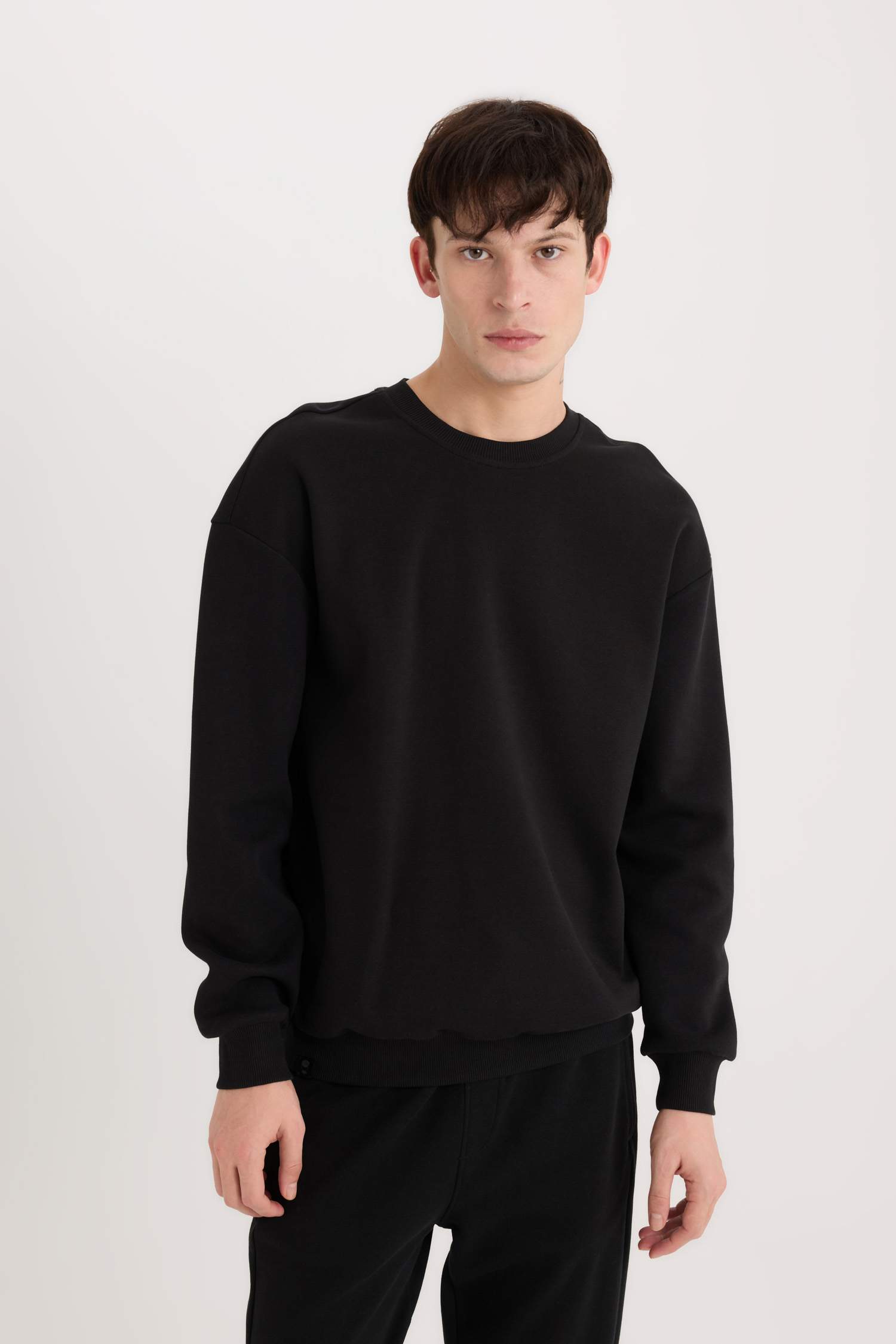 Siyah Erkek Boxy Fıt Pike Sweatshirt 3213021 | DeFacto