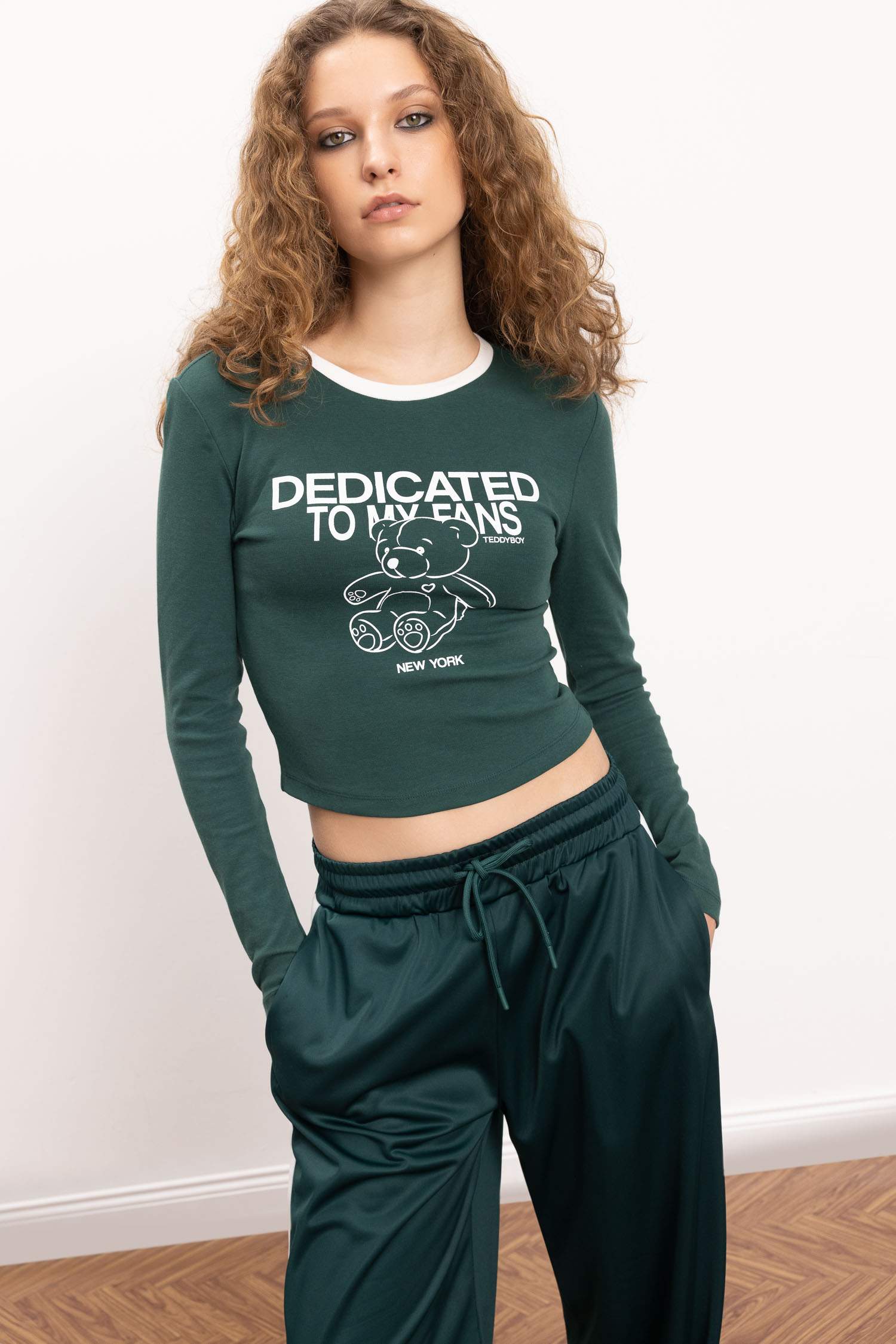 Fitted Baskılı Bisiklet Yaka Ribana Uzun Kollu Tişört