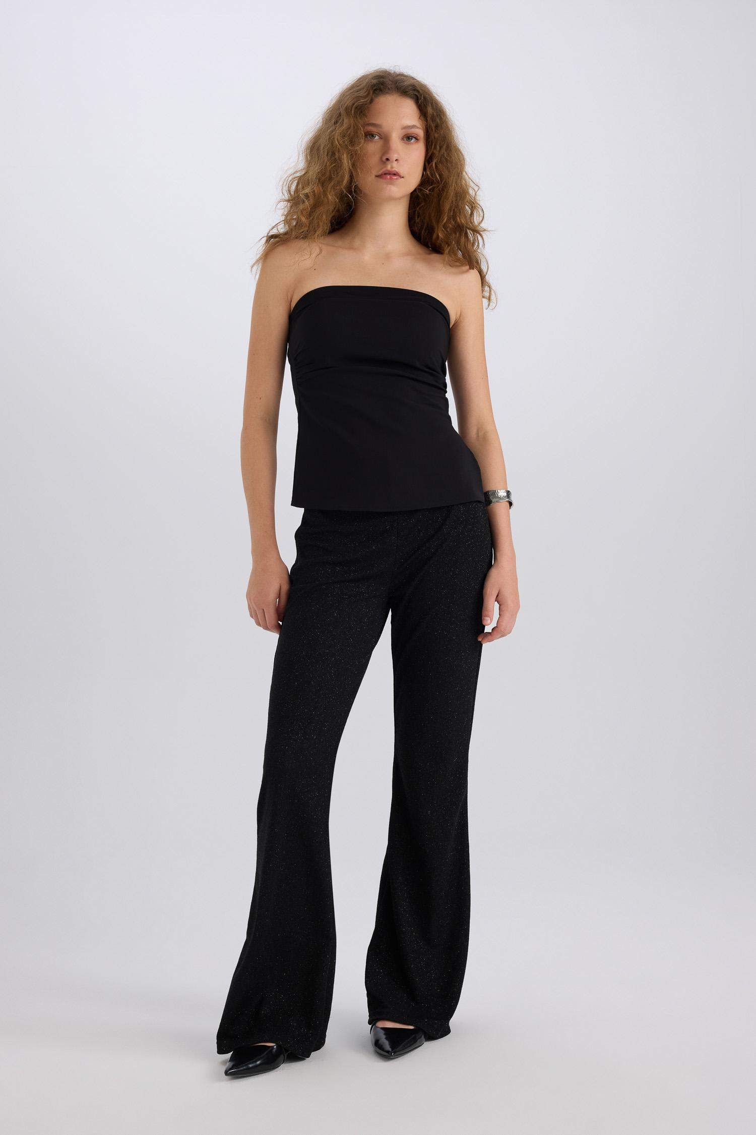 Fitted Bengalin Basic Strapless Black Blouse