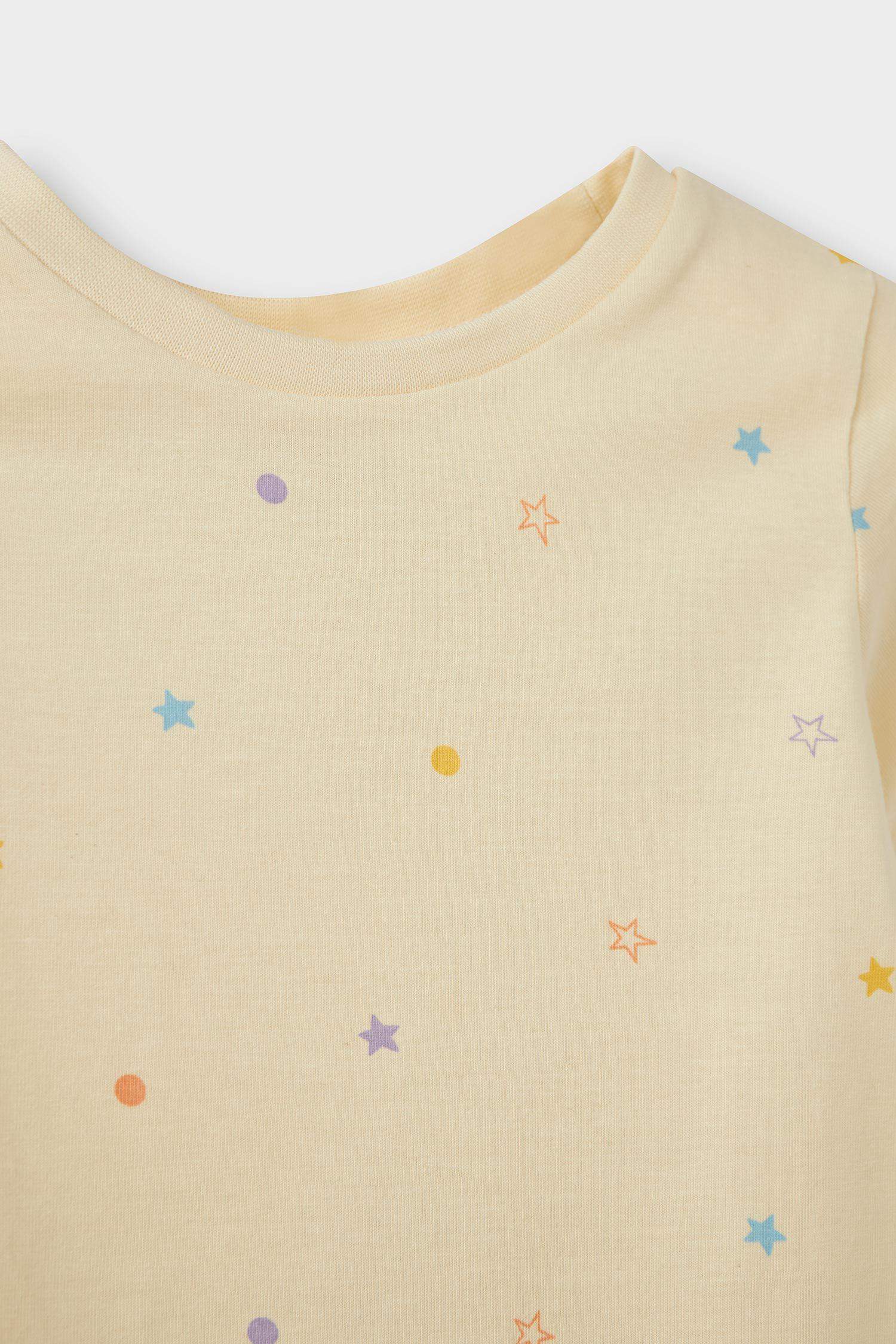 سيت بجامة بيبي بناتي بطبعة نجم - 4 قطع