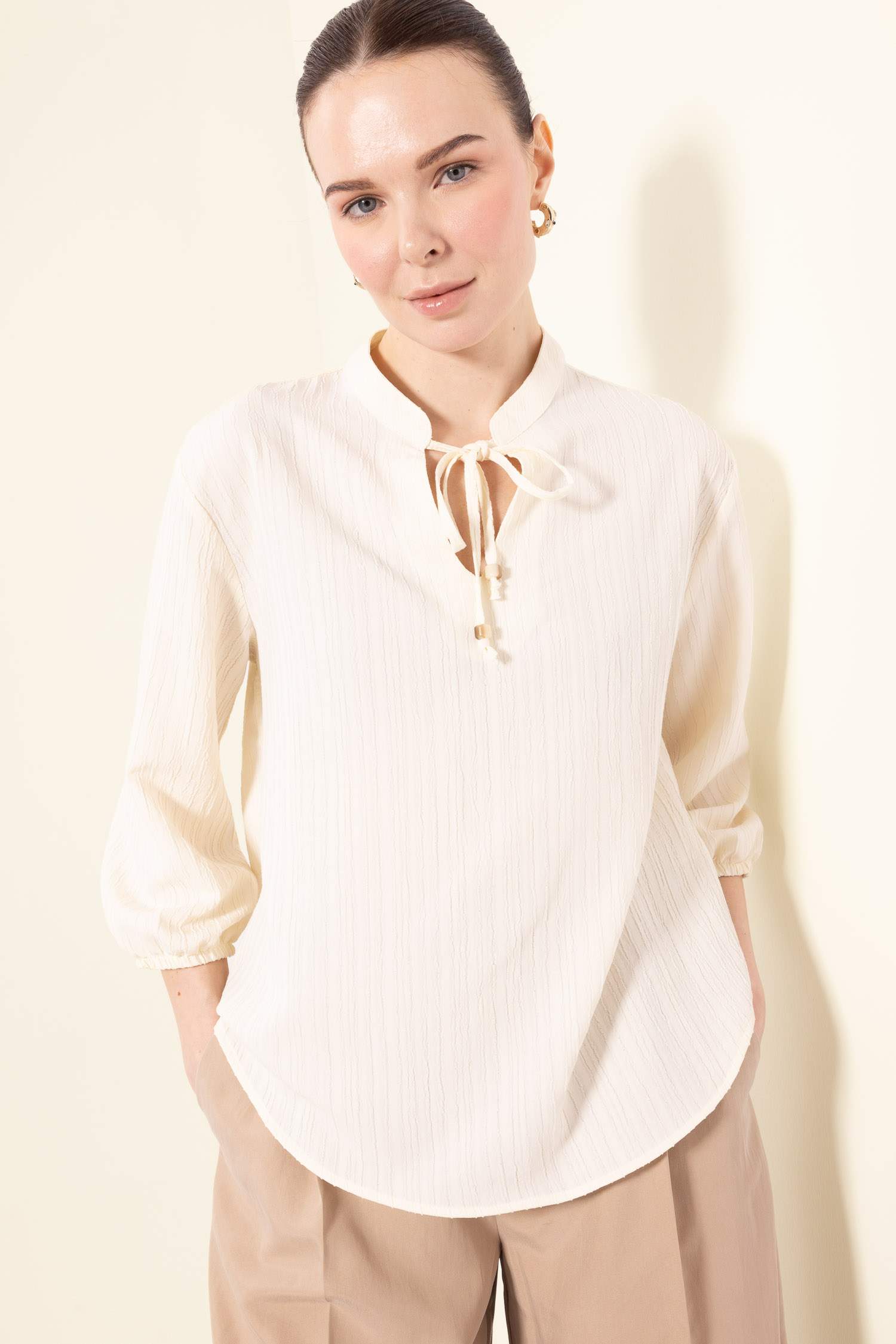 Regular Fit Apaş Yaka Uzun Kollu Gömlek