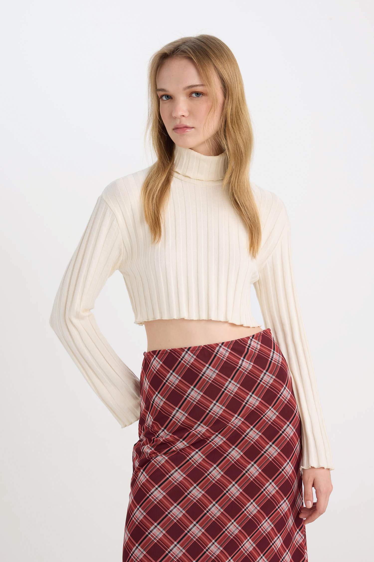 Coool Balıkçı Yaka Crop Top Basic Düz Fitilli Kaşkorse Uzun Kollu Tişört