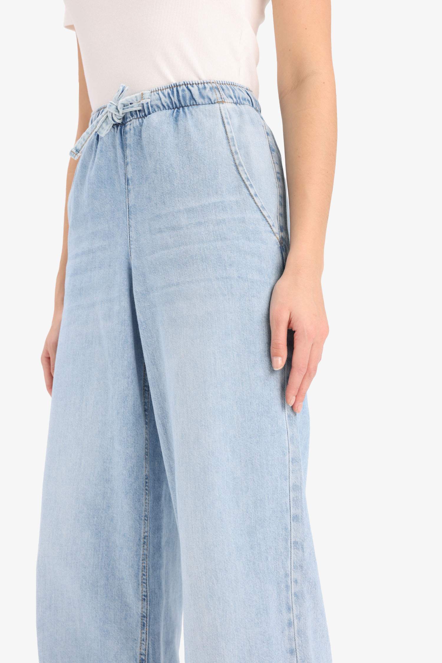 Yüksek Bel Geniş Paça Uzun Yumuşak Jean Pantolon