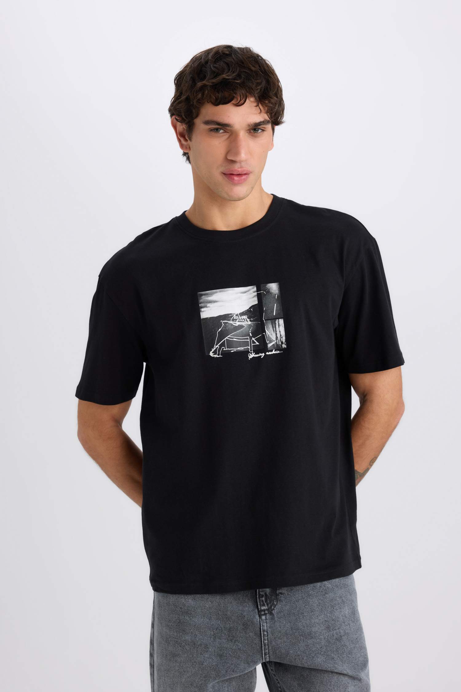 T-shirt boxy en coton imprimé à col rond et manches courtes