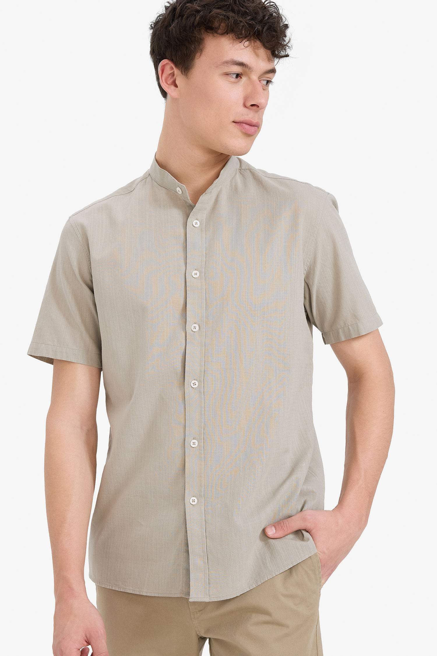 قميص قصة عادية بياقة بولو