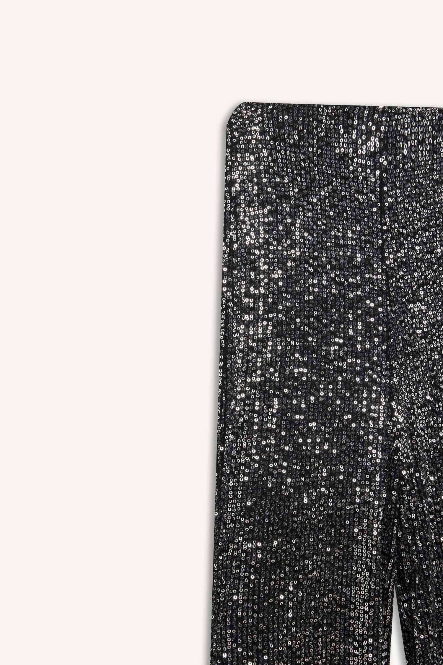 سروال ميش برجل واسع