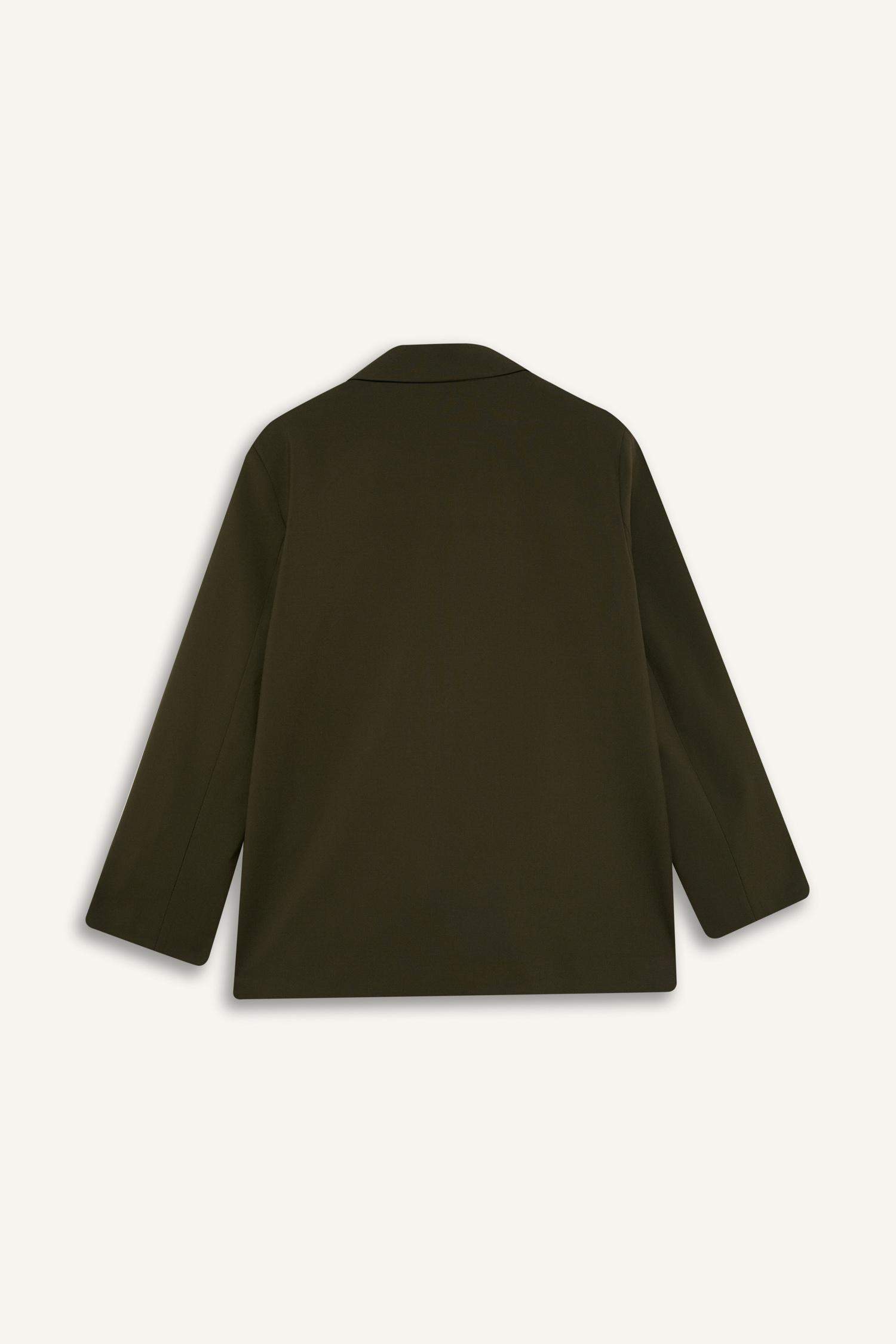 فيست بليزر قصة عادية بياقة بليزر