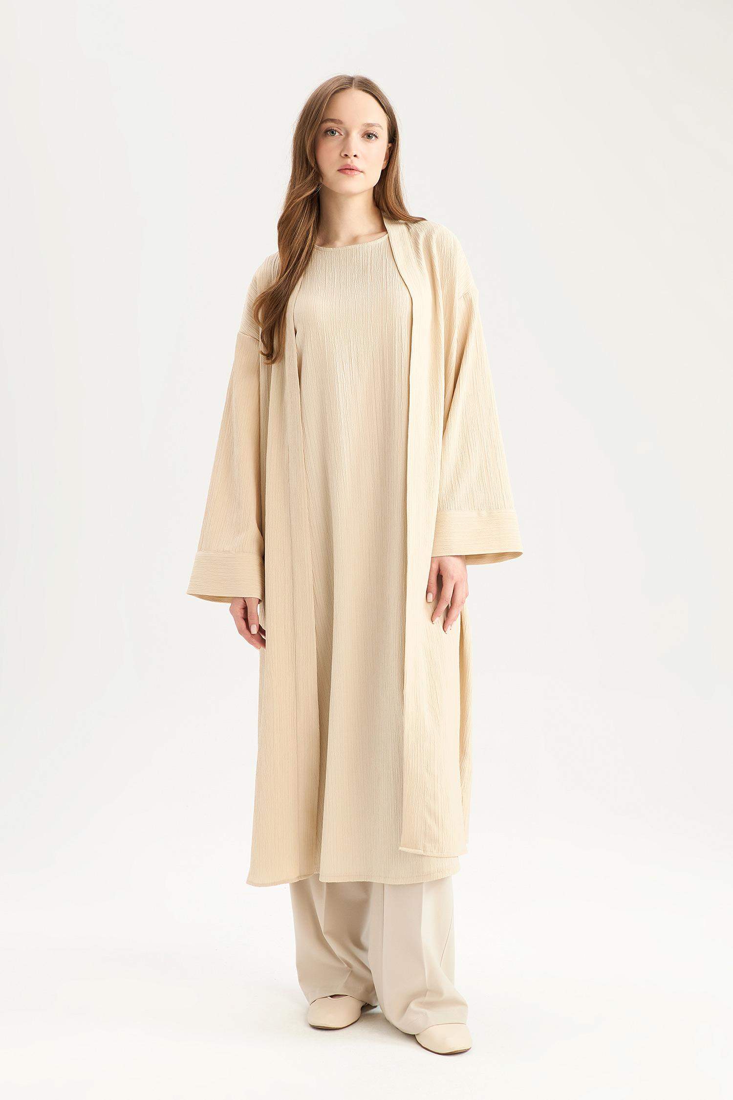 كيمونو قماش كرنكيل قصة مريحة بياخة مستديرة