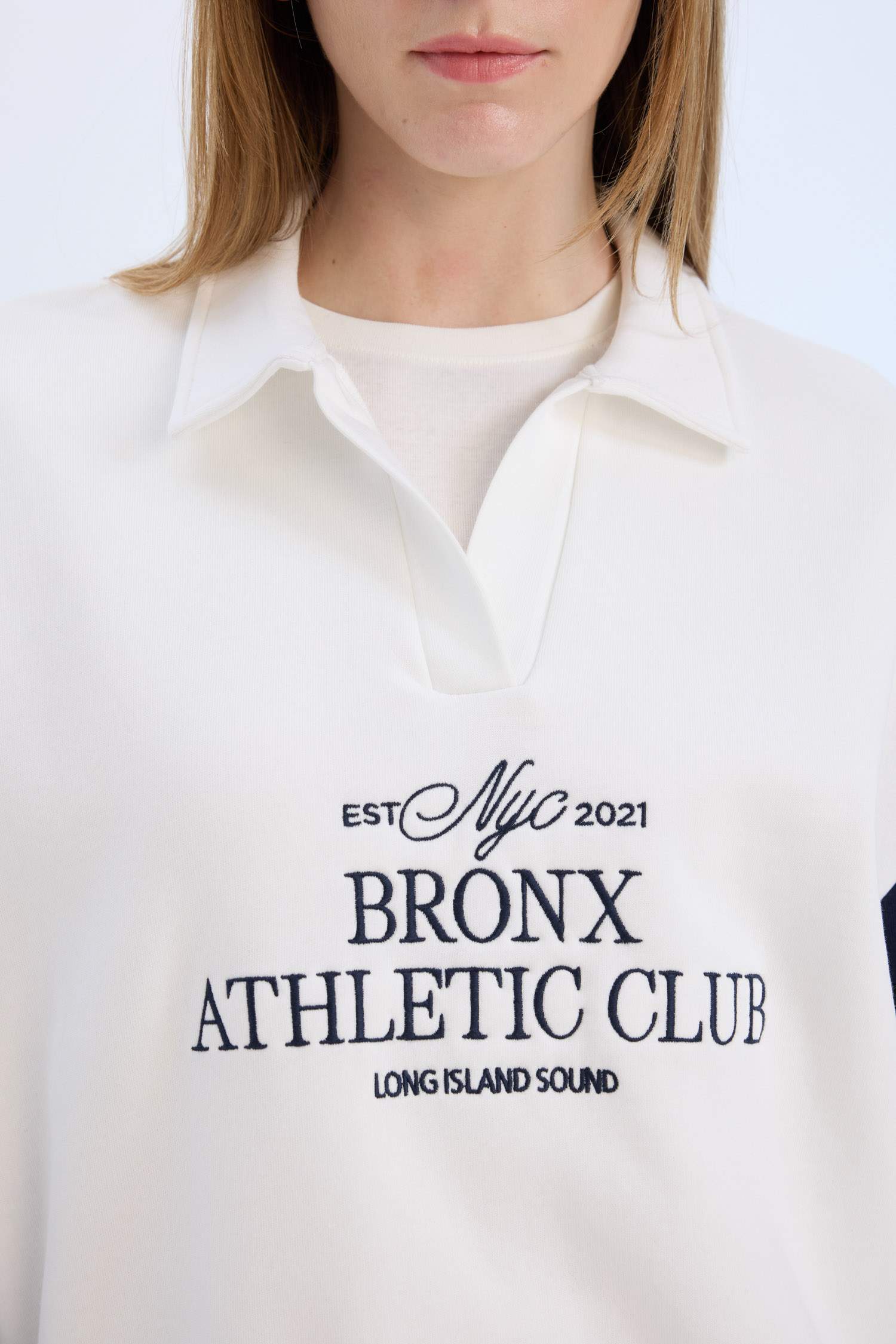 үлкен пішім қала дөңгелек жаға Свитер