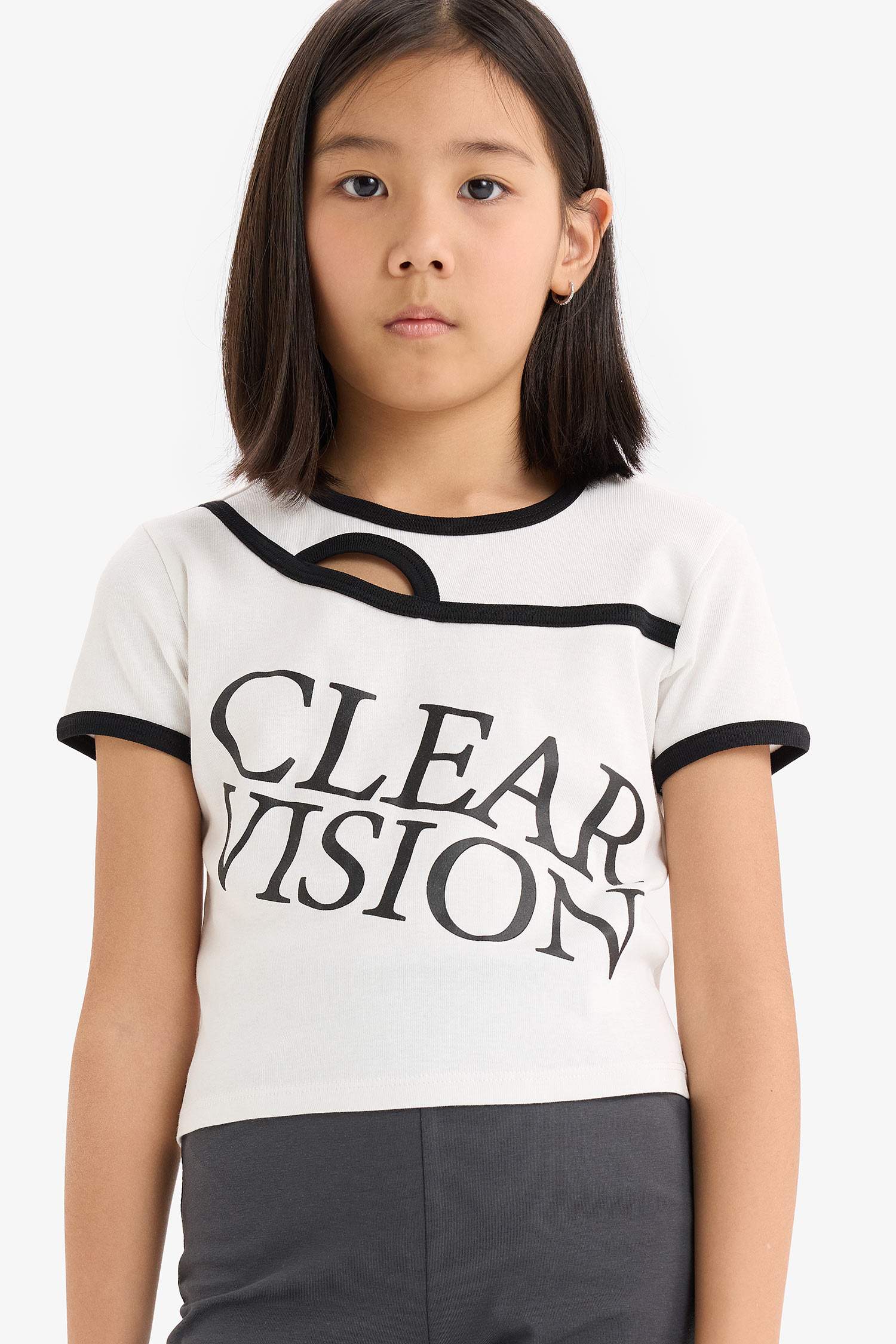 تيشيرت بنات نص كم سليم مضلع مطبوع برقبة مستديرة