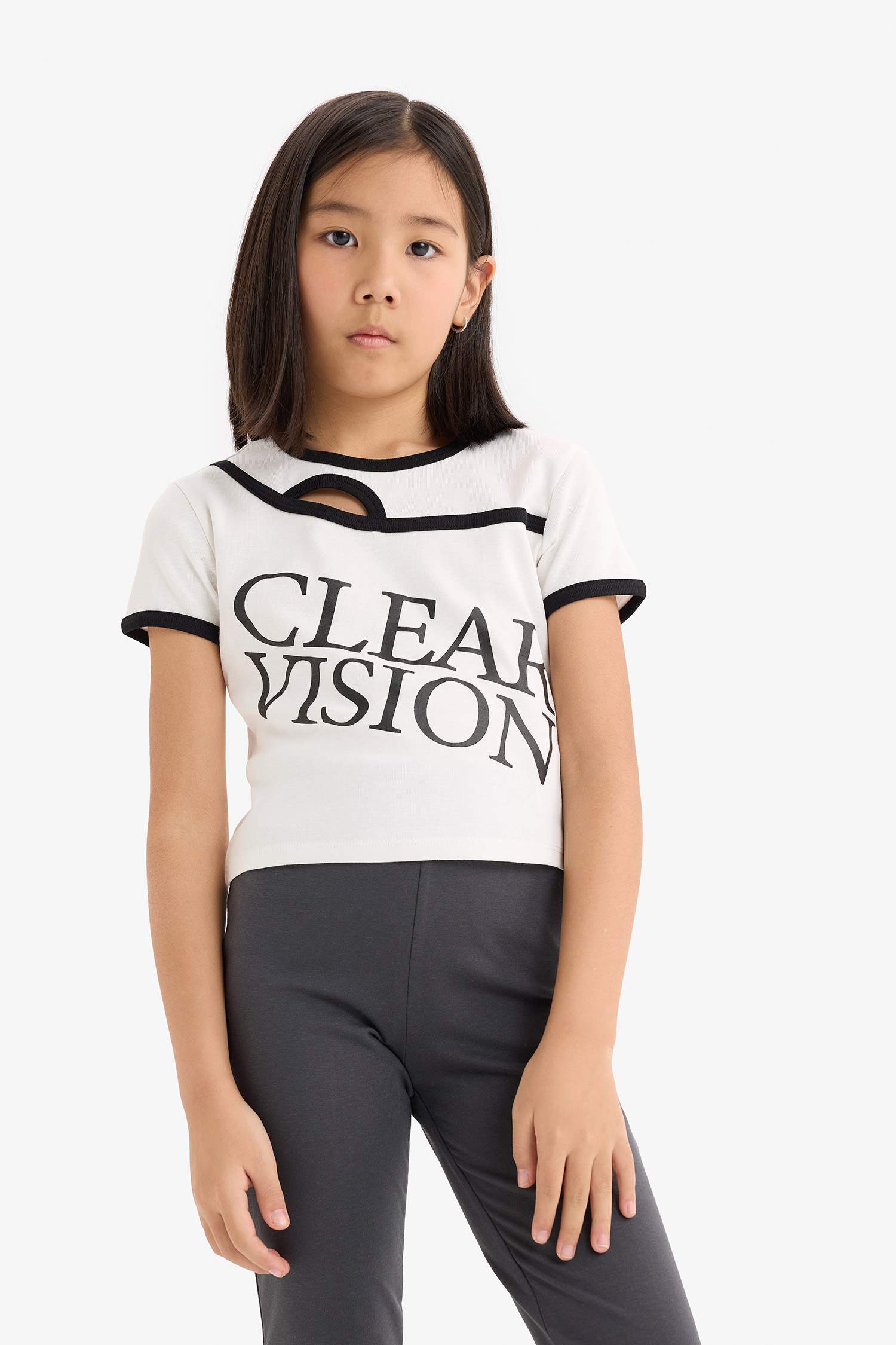 تيشيرت بنات نص كم سليم مضلع مطبوع برقبة مستديرة