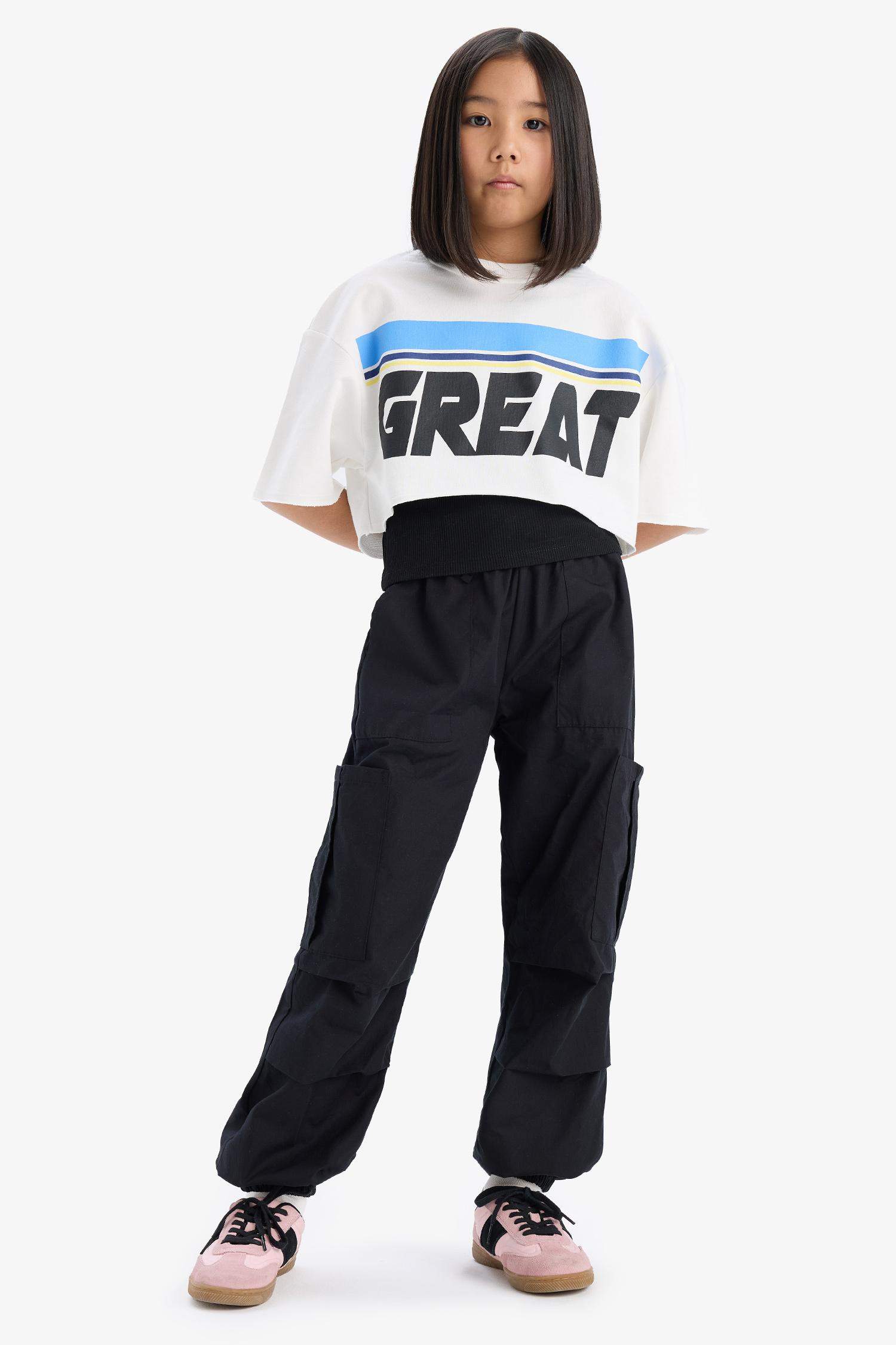 T-shirt à manches courtes Tissu Sweat Fin Slogan Col rond Fille