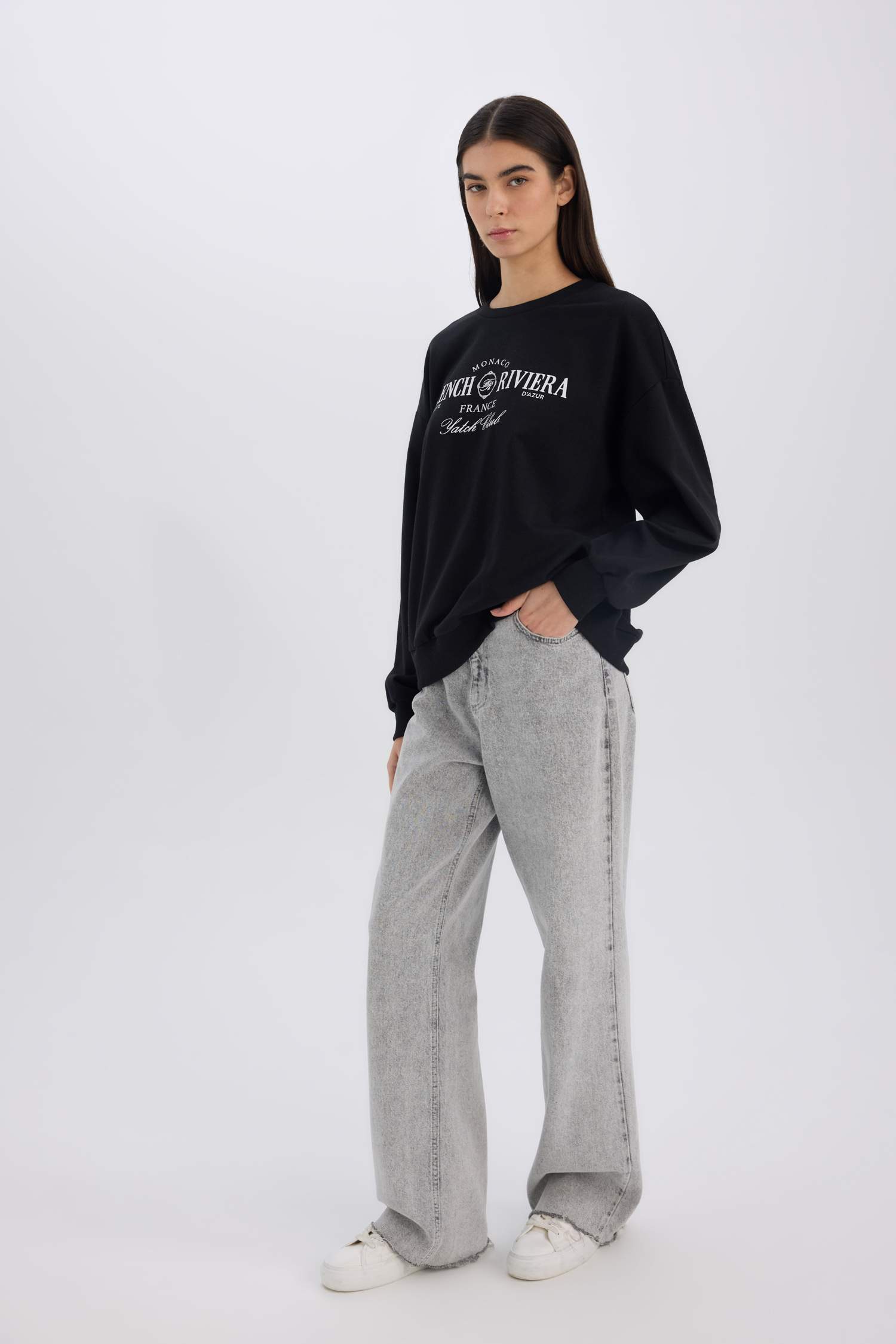 Relax Fit Bisiklet Yaka Baskılı Sweatshirt