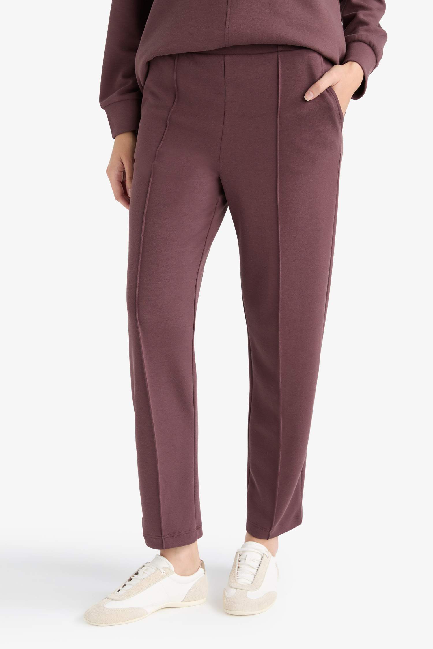 Regular Fit Elastic Waist Sweatpants