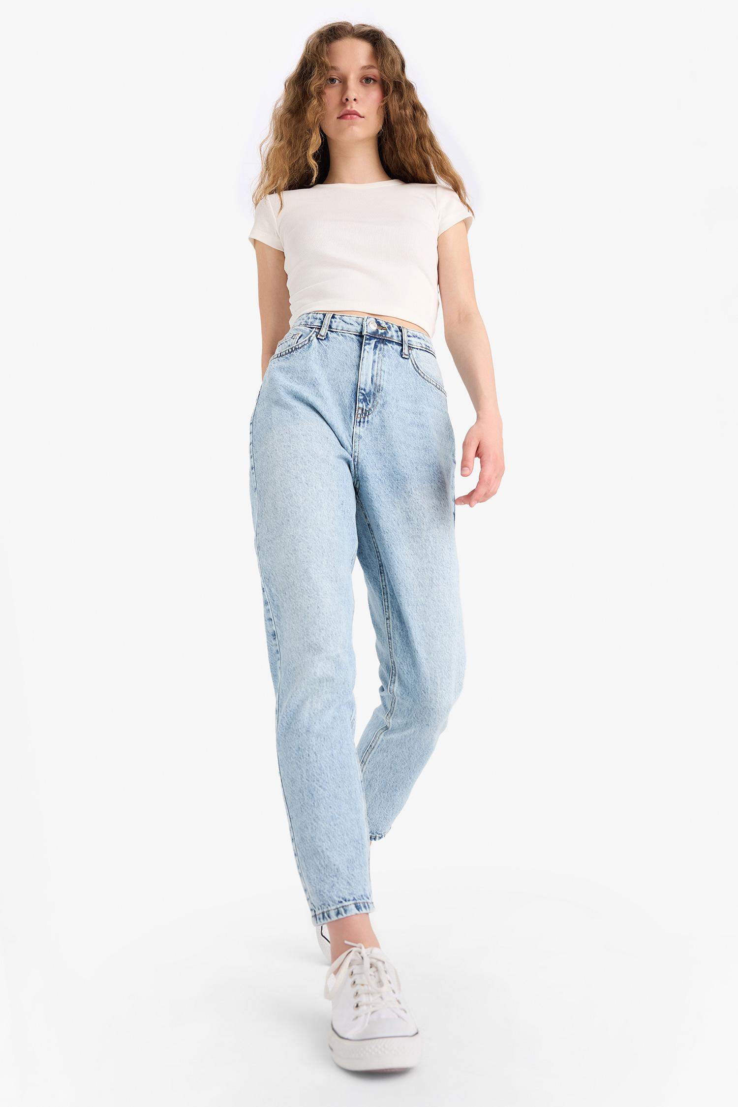 Lina Mom Fit Yırtık Detaylı Yüksek Bel Düz Paça Uzun Jean Pantolon