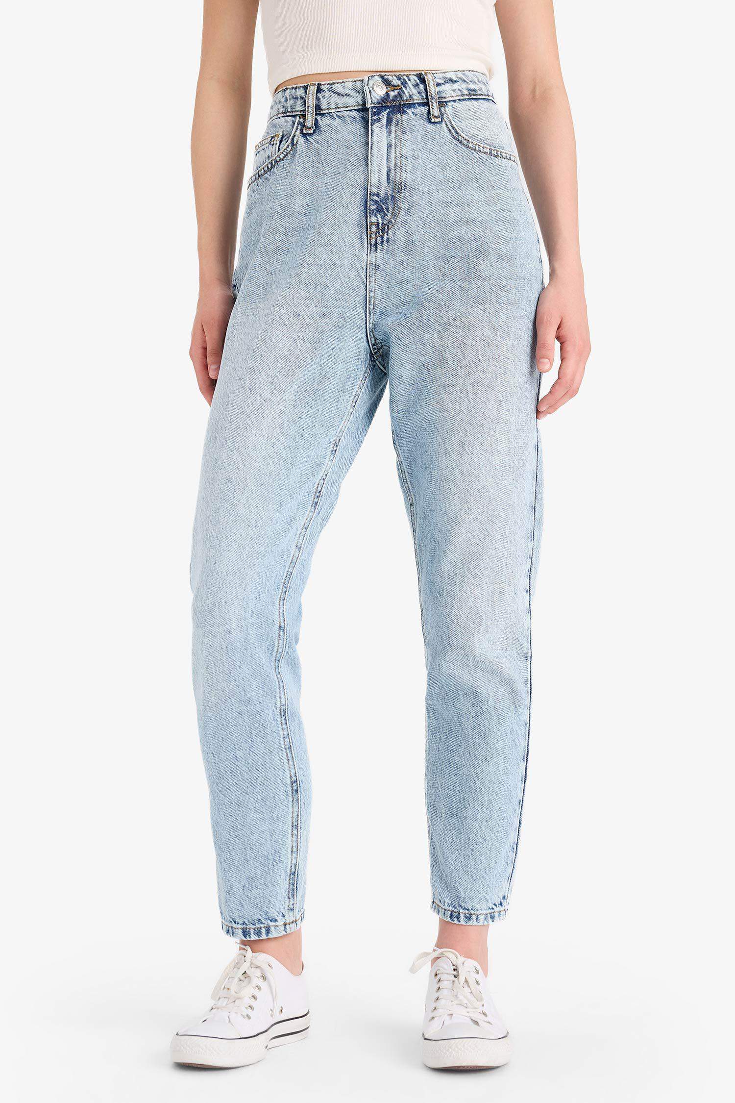 Lina Mom Fit Yırtık Detaylı Yüksek Bel Düz Paça Uzun Jean Pantolon