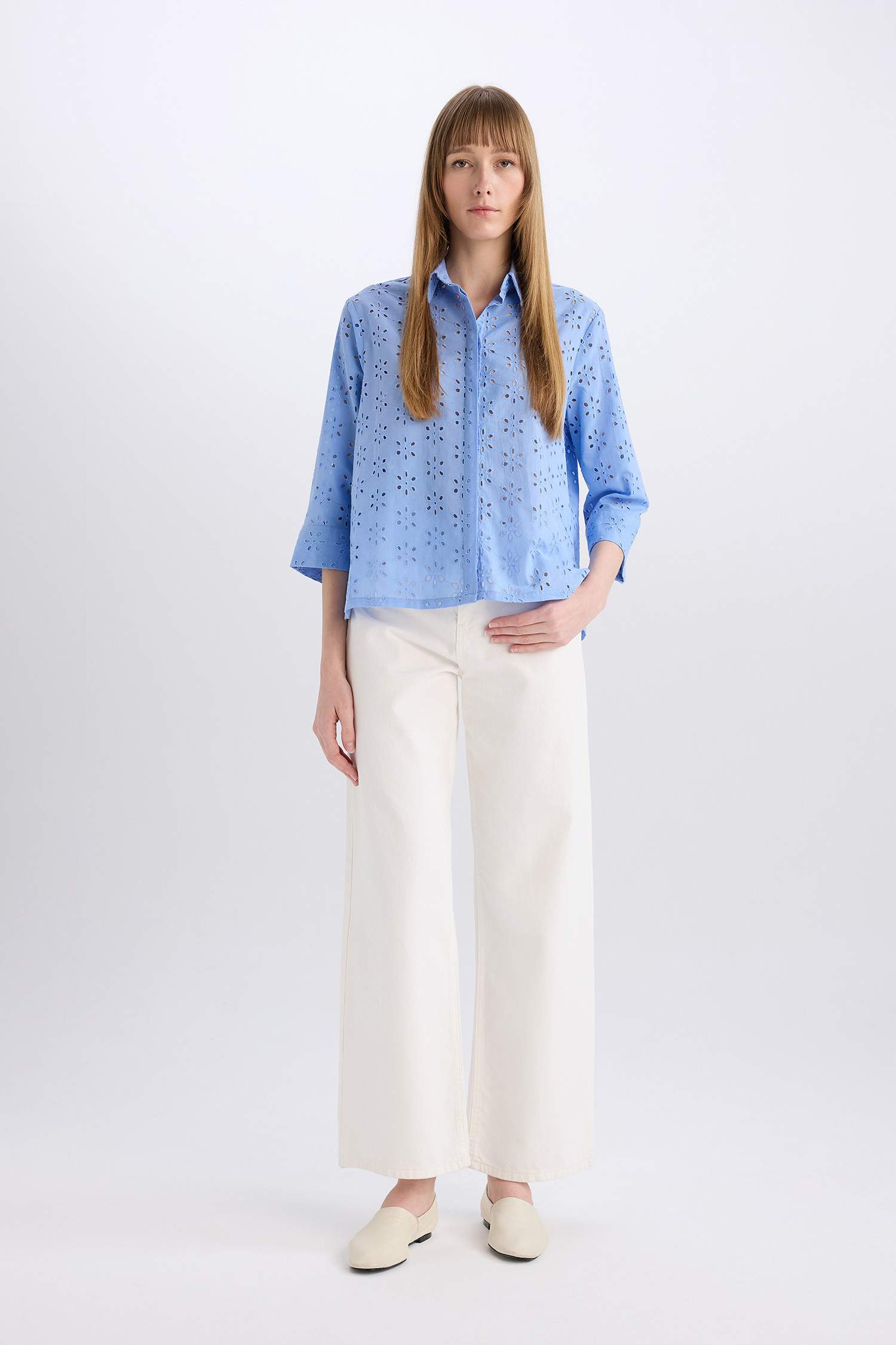 Chemise à manches longues avec broderie Coupe régulière