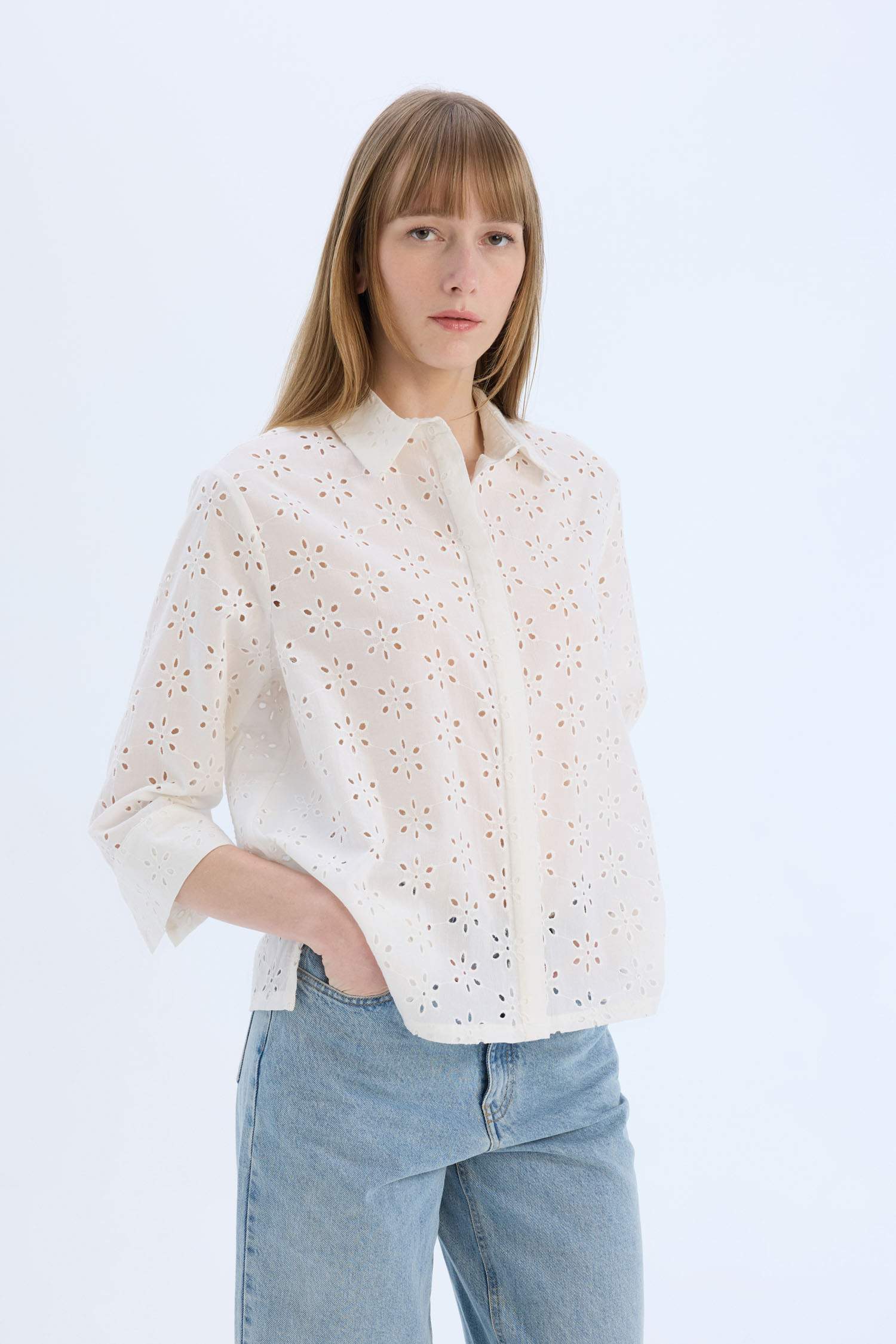 Рубашка с длинными рукавами с вышивкой