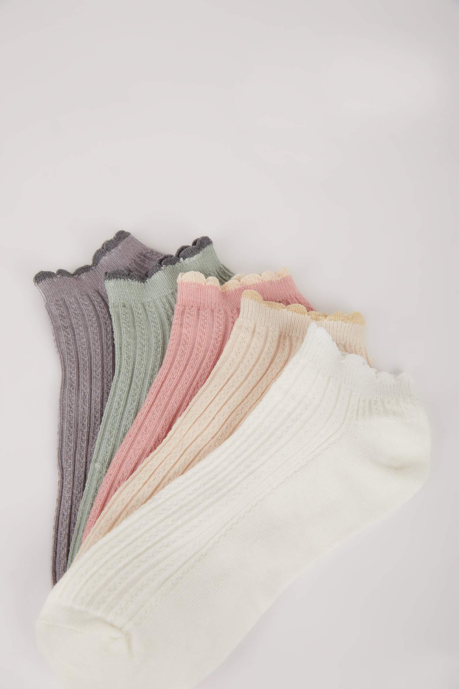 Woman 5 Piece Short Socks