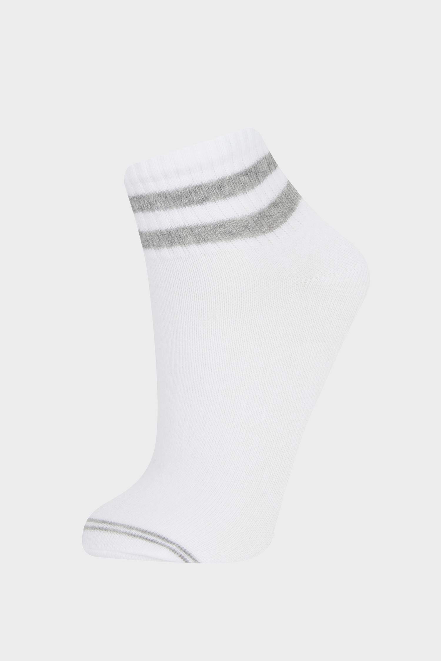 Woman 3 piece Short Socks