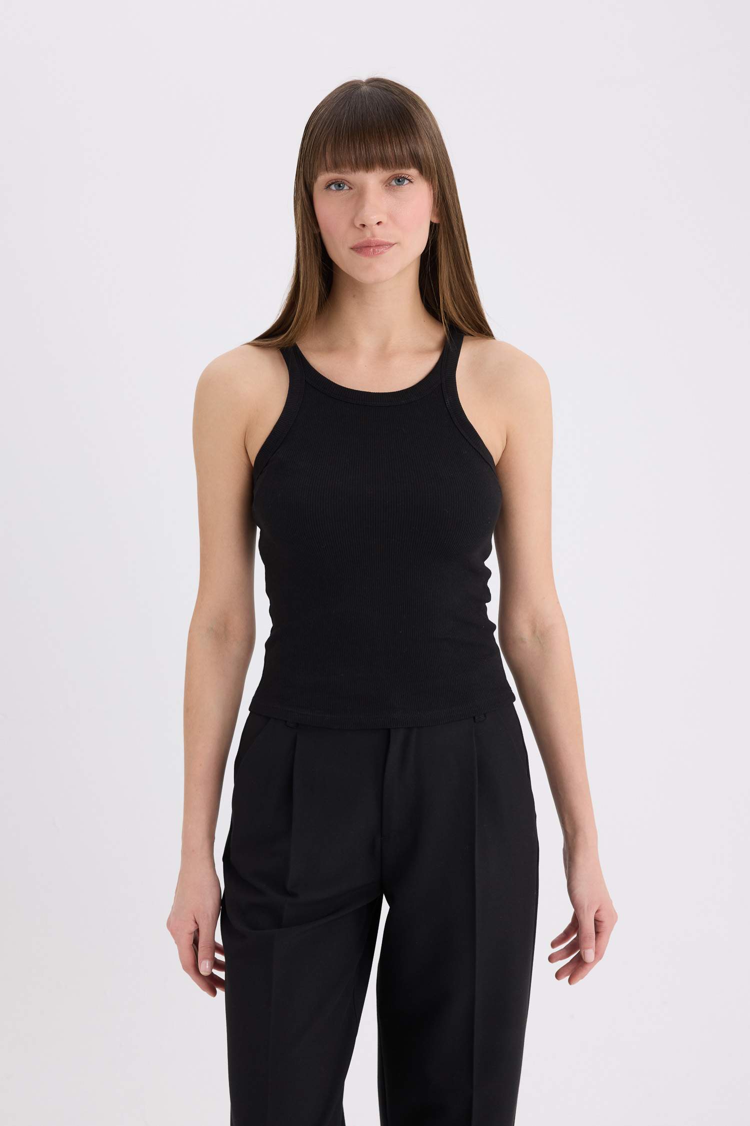 Slim Fit Dar Kesim Halter Yaka Basic Düz Fitilli Kaşkorse Atlet