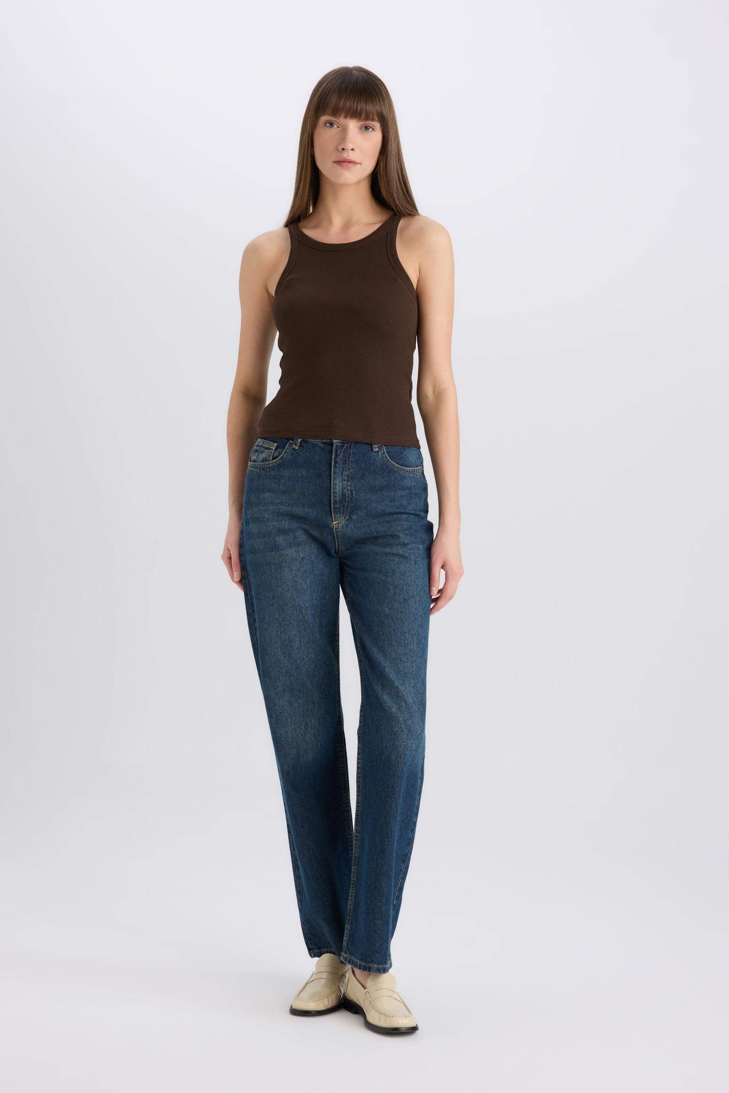 Slim Fit Dar Kesim Halter Yaka Basic Düz Fitilli Kaşkorse Atlet