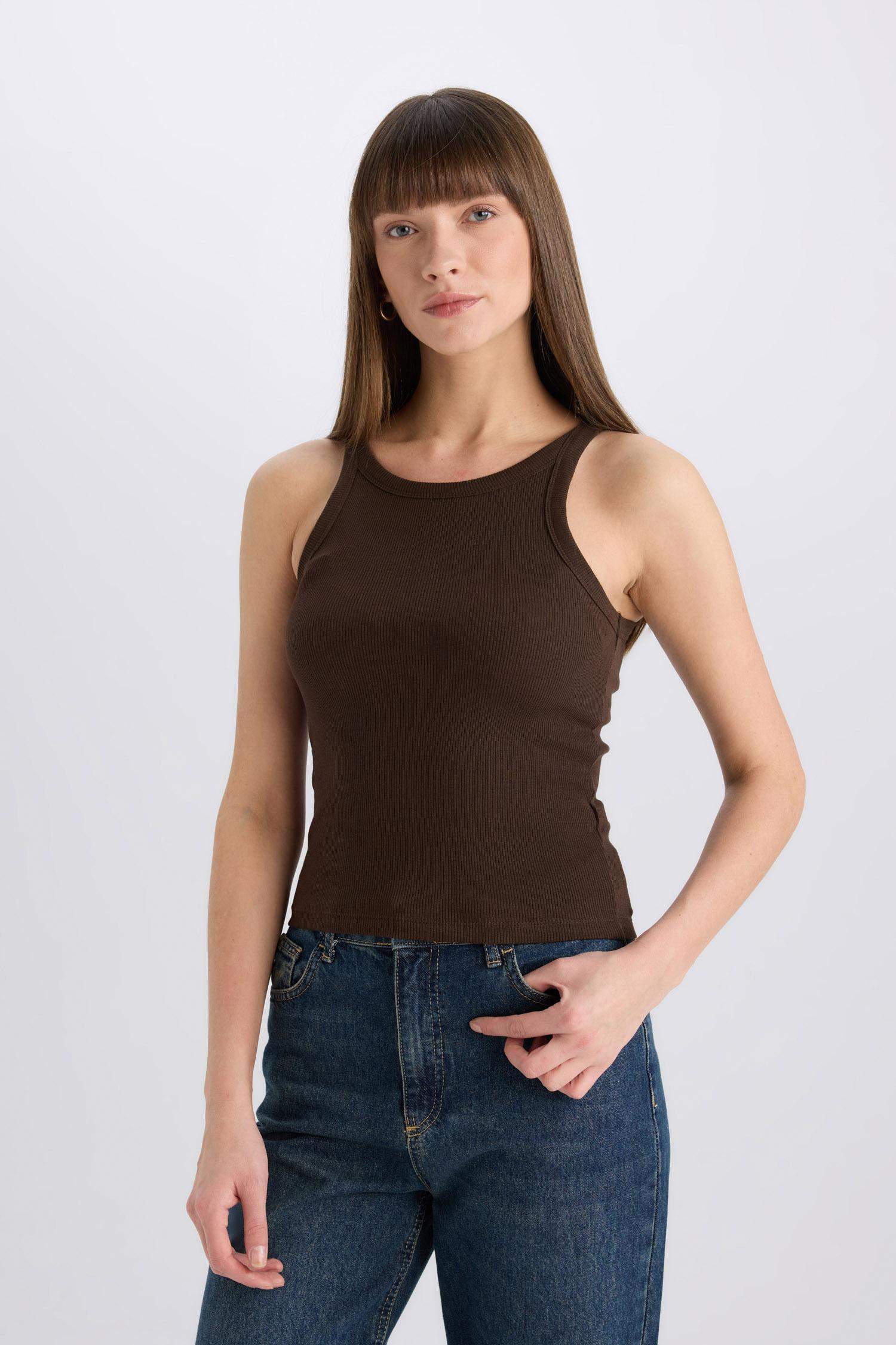 Slim Fit Dar Kesim Halter Yaka Basic Düz Fitilli Kaşkorse Atlet