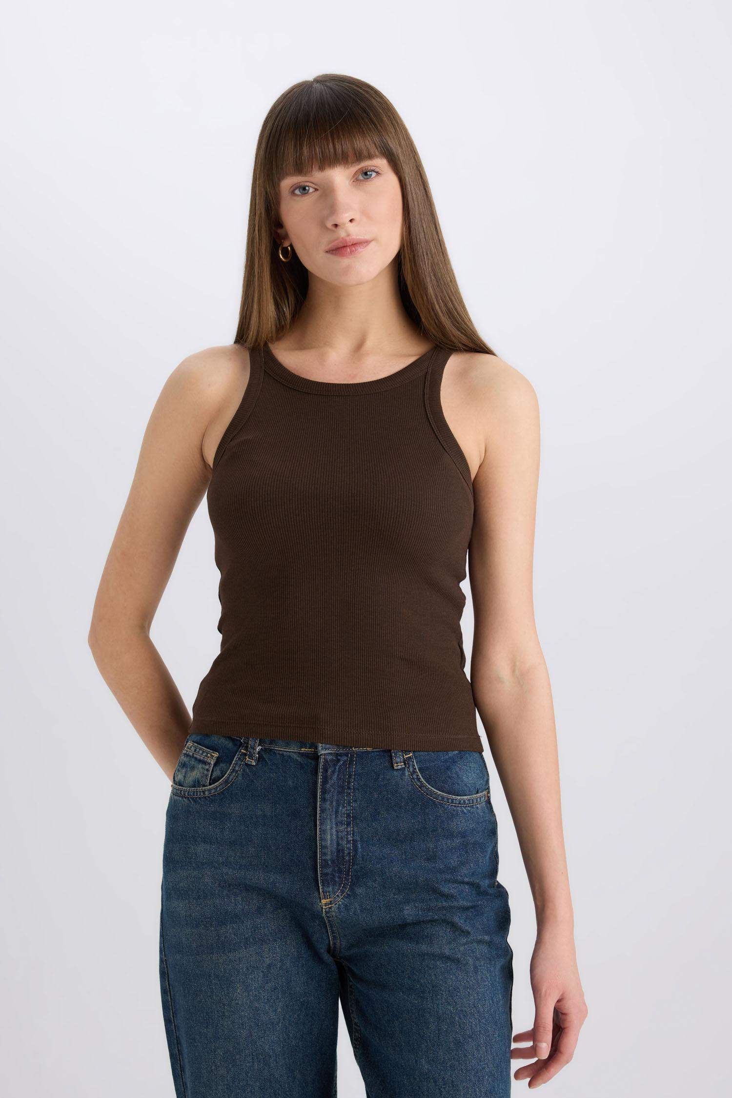 Slim Fit Dar Kesim Halter Yaka Basic Düz Fitilli Kaşkorse Atlet