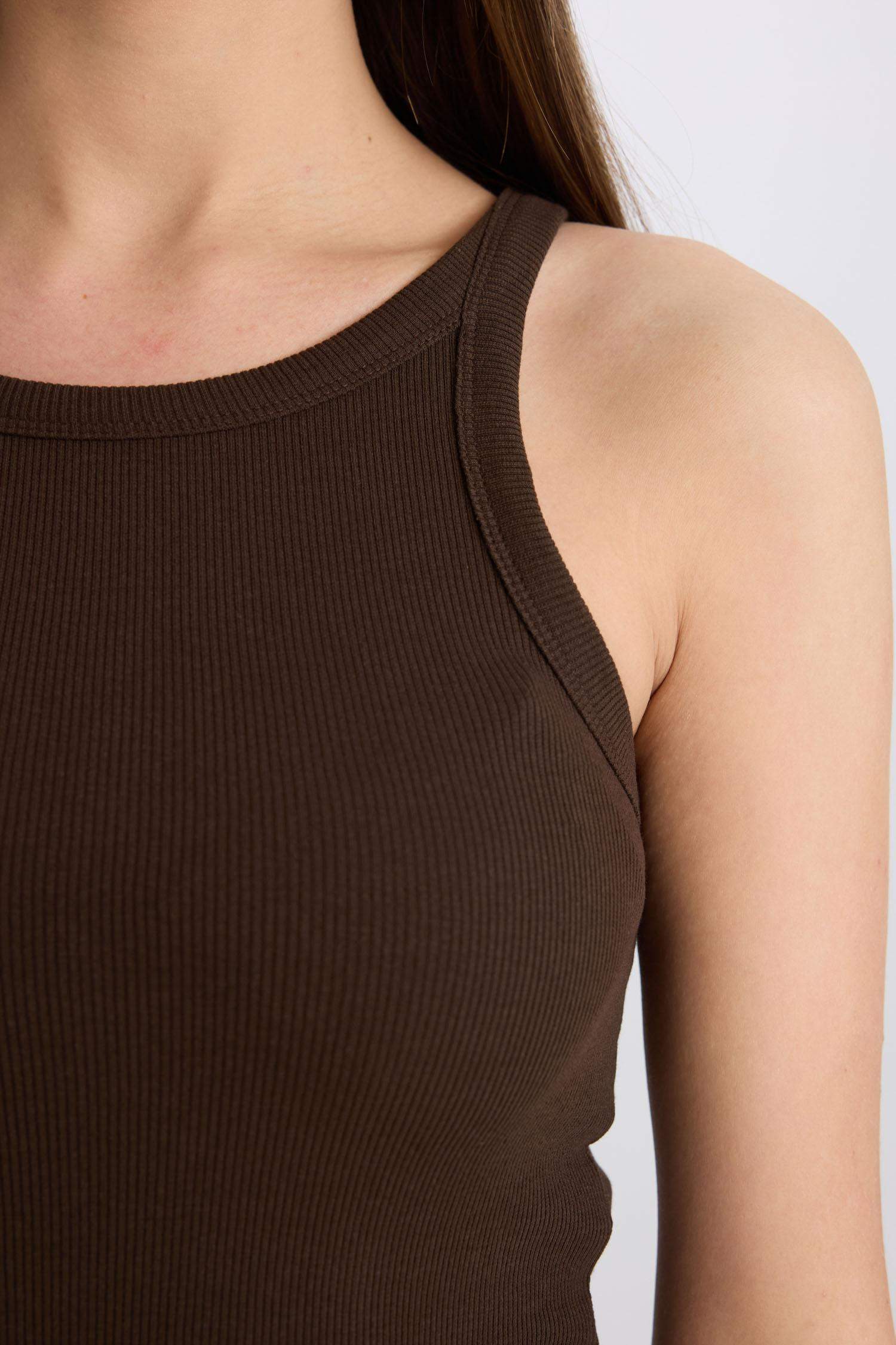 Slim Fit Dar Kesim Halter Yaka Basic Düz Fitilli Kaşkorse Atlet