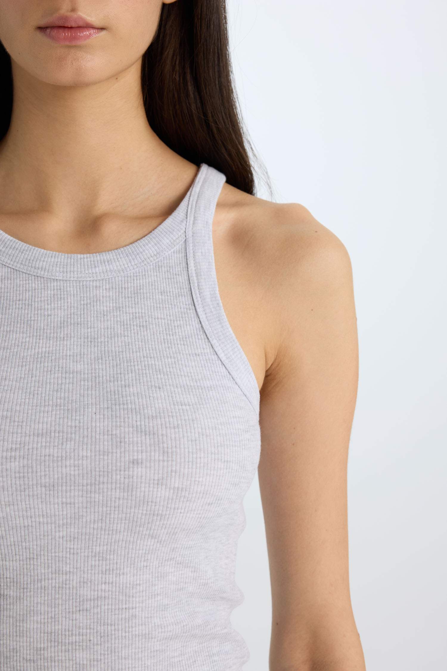 Slim Fit Dar Kesim Halter Yaka Basic Düz Fitilli Kaşkorse Atlet