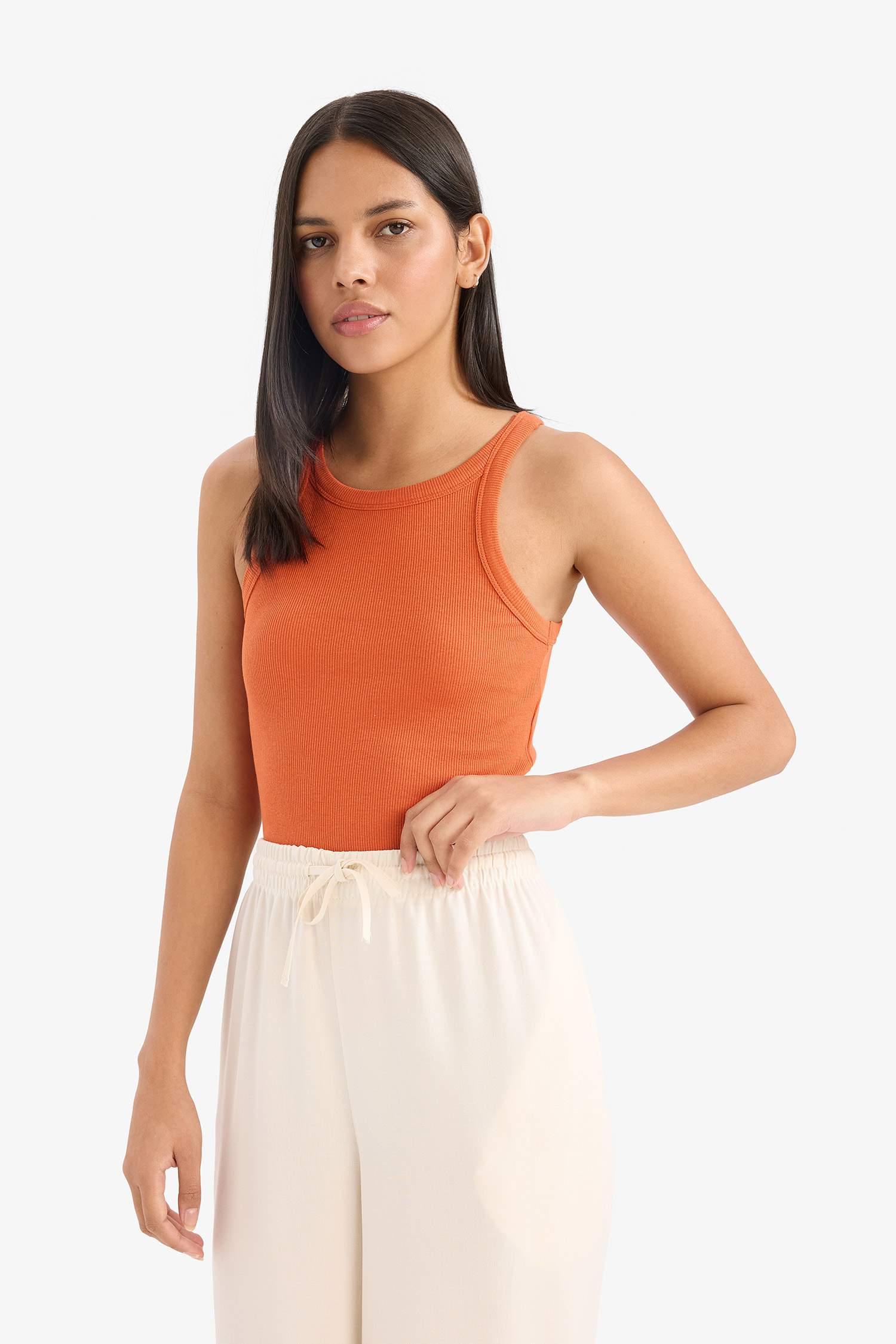 Slim Fit Dar Kesim Halter Yaka Basic Düz Fitilli Kaşkorse Atlet