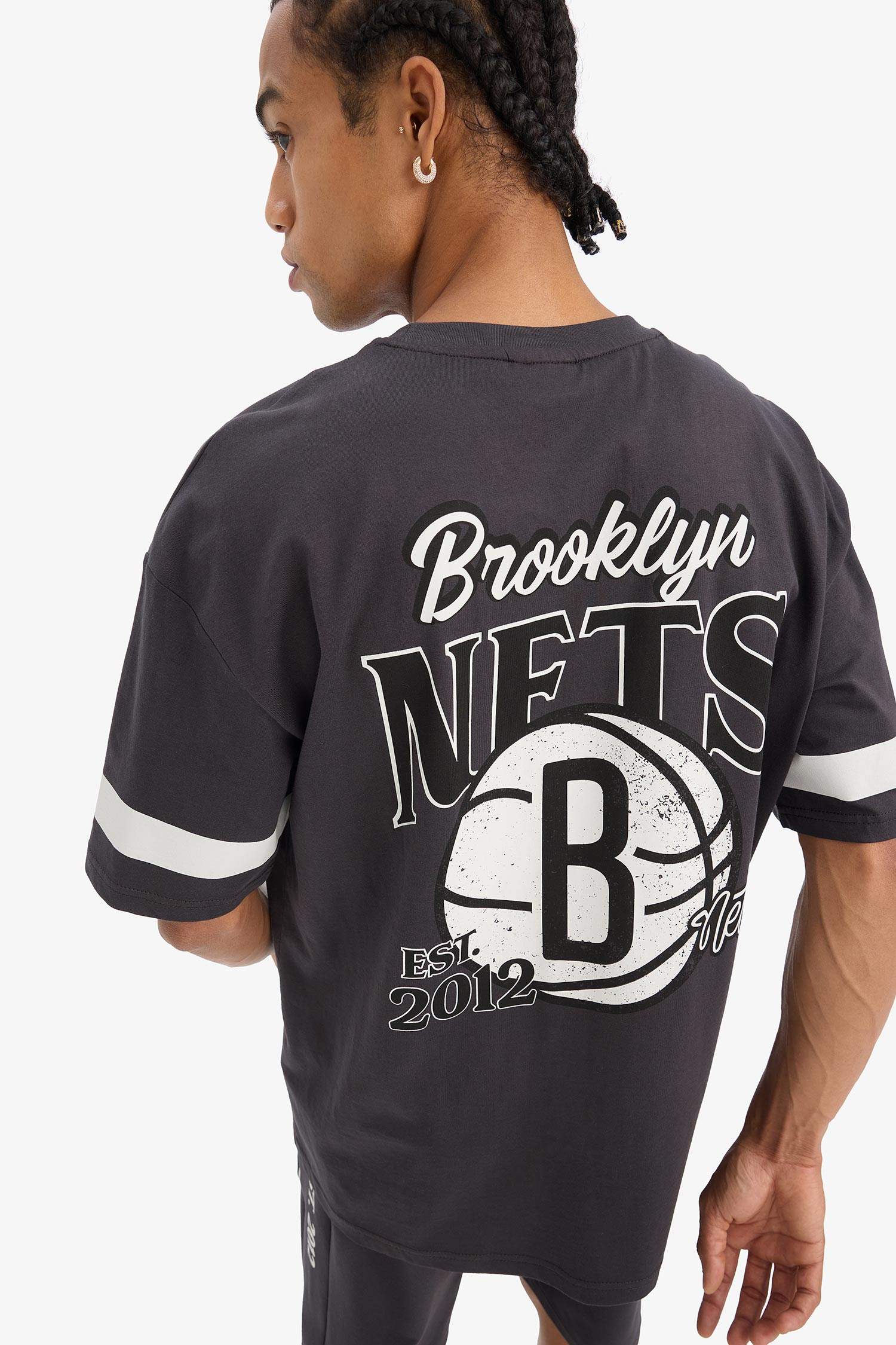 NBA Brooklyn Nets Oversize Geniş Kalıp Bisiklet Yaka Sırt Baskılı Kısa Kollu Tişört