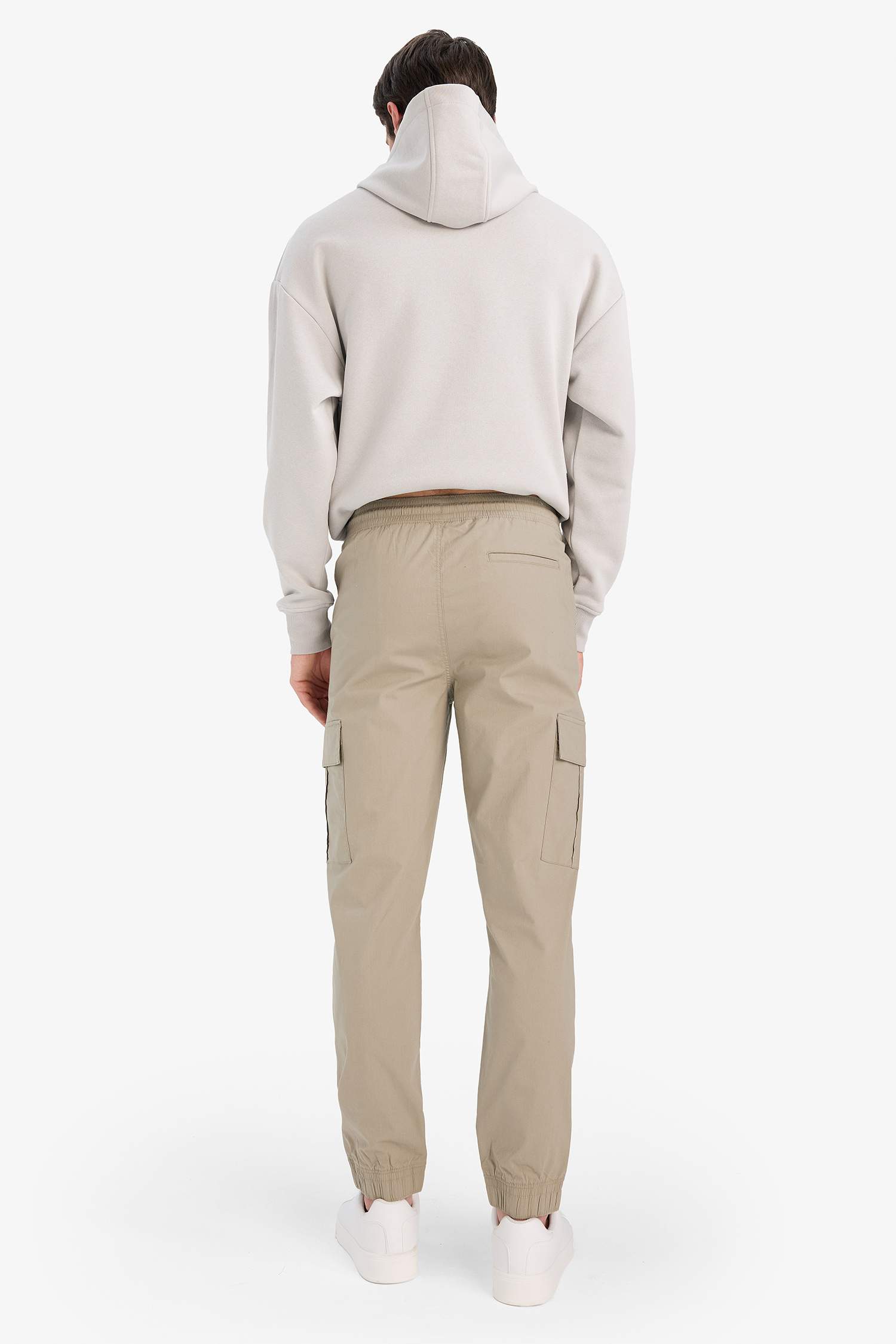 سروال كارجو قصة عادية بجيوب