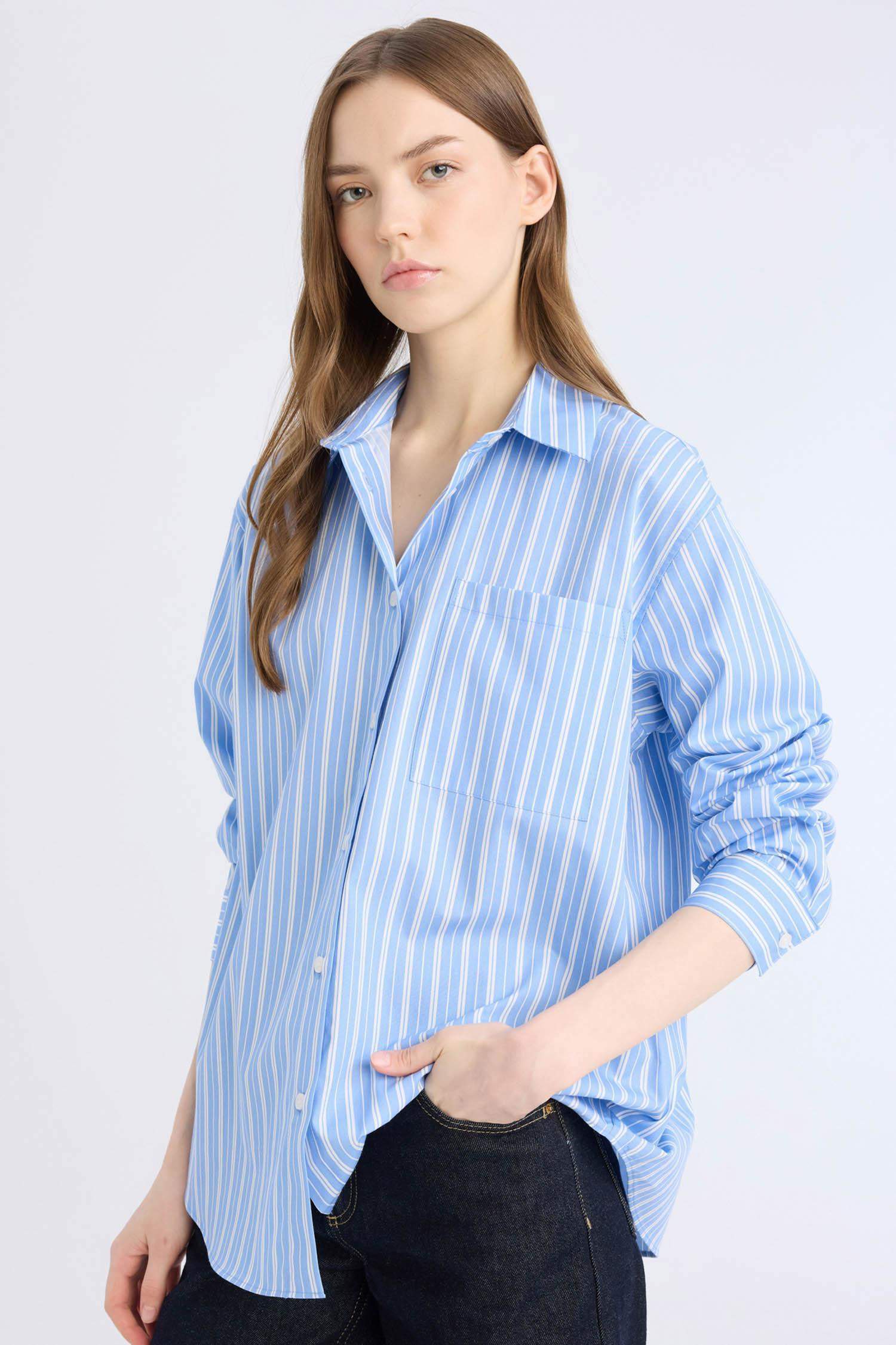 Chemise oversize rayée en popeline à manches longues